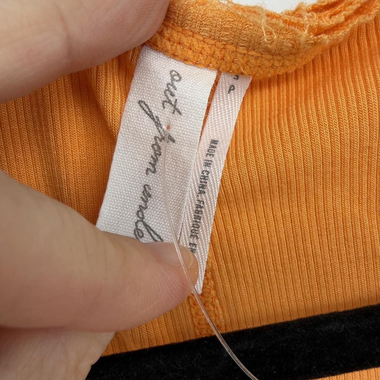 Urban Outfitters Urban Outfitters orange long sleeve crop top S Size S / US 4 / IT 40 - 2 Thumbnail