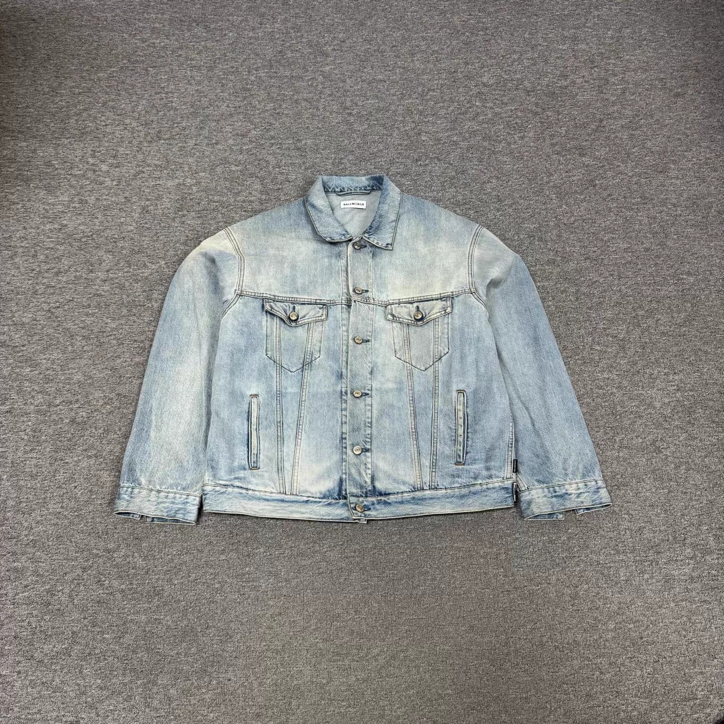 Balenciaga Balenciaga Light Blue Vintage Rainbow Double B Denim Jkt 34 Size XXS / US 00 / IT 34 - 2 Thumbnail