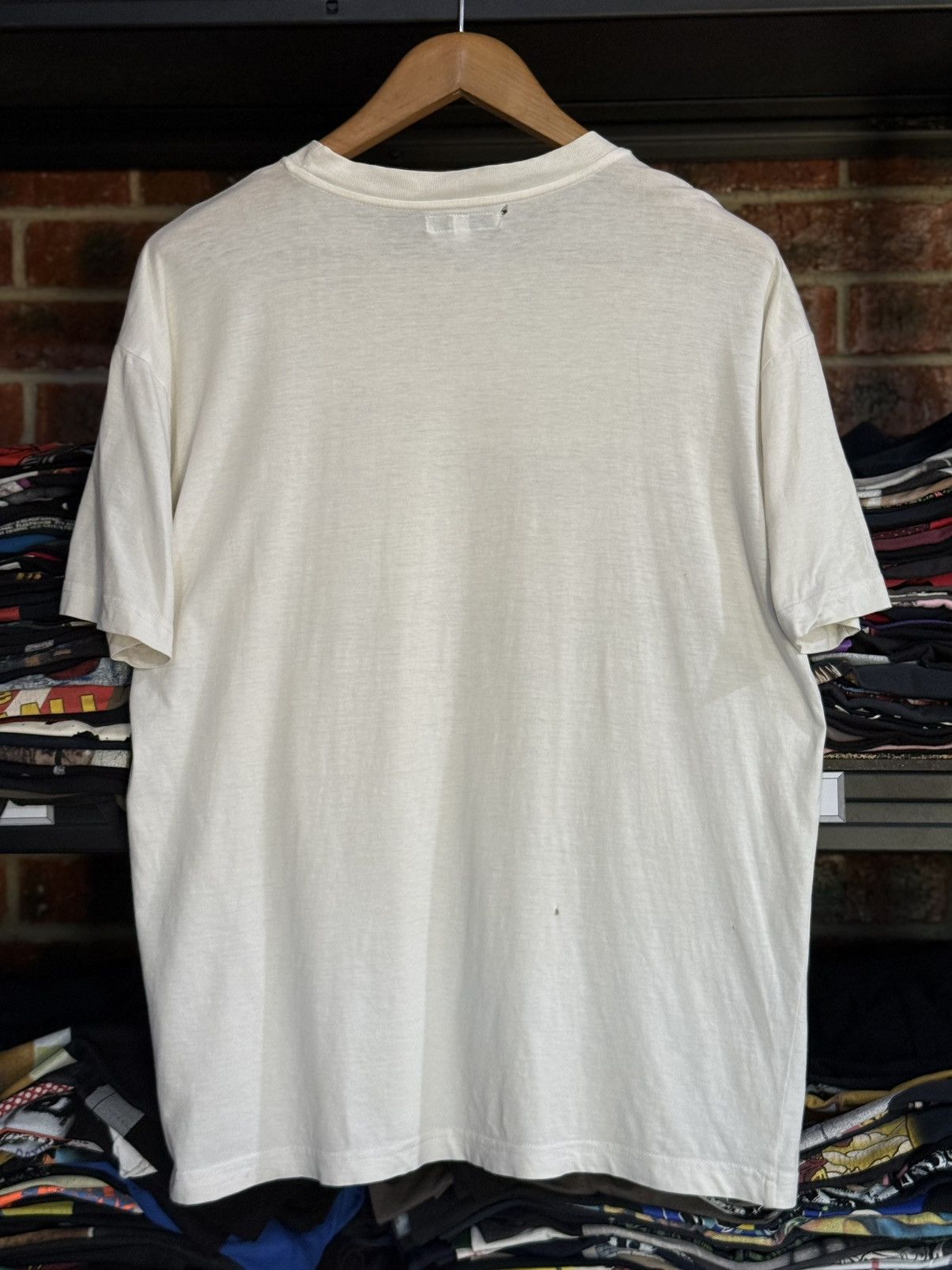 Emporio Armani Thrashed Vintage 90s Emporio Armani Photo Tee Size US L / EU 52-54 / 3 - 8 Thumbnail