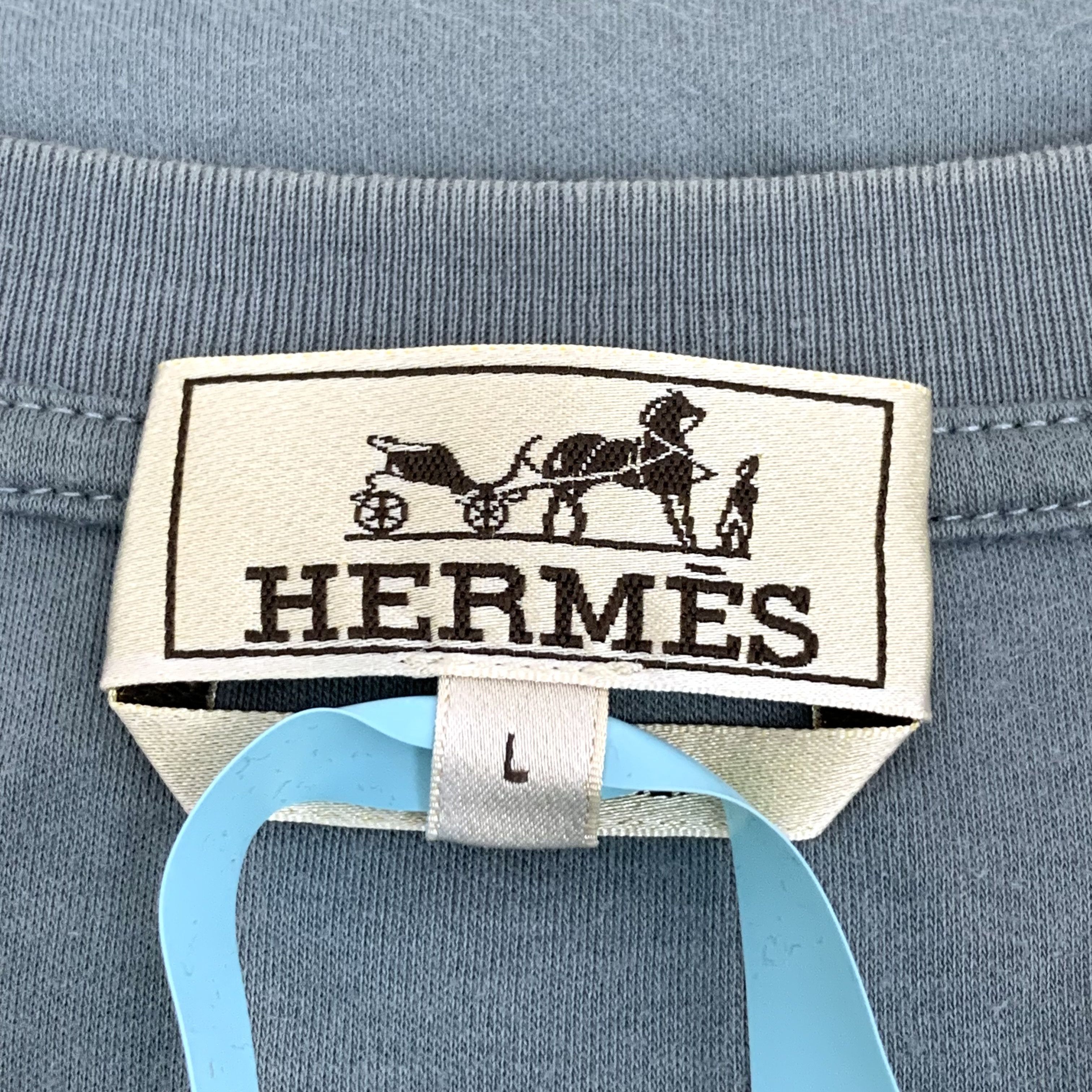 Hermes Hermès Geometric Embroidered T-Shirt Eucalyptus Green (L) Size US L / EU 52-54 / 3 - 5 Thumbnail