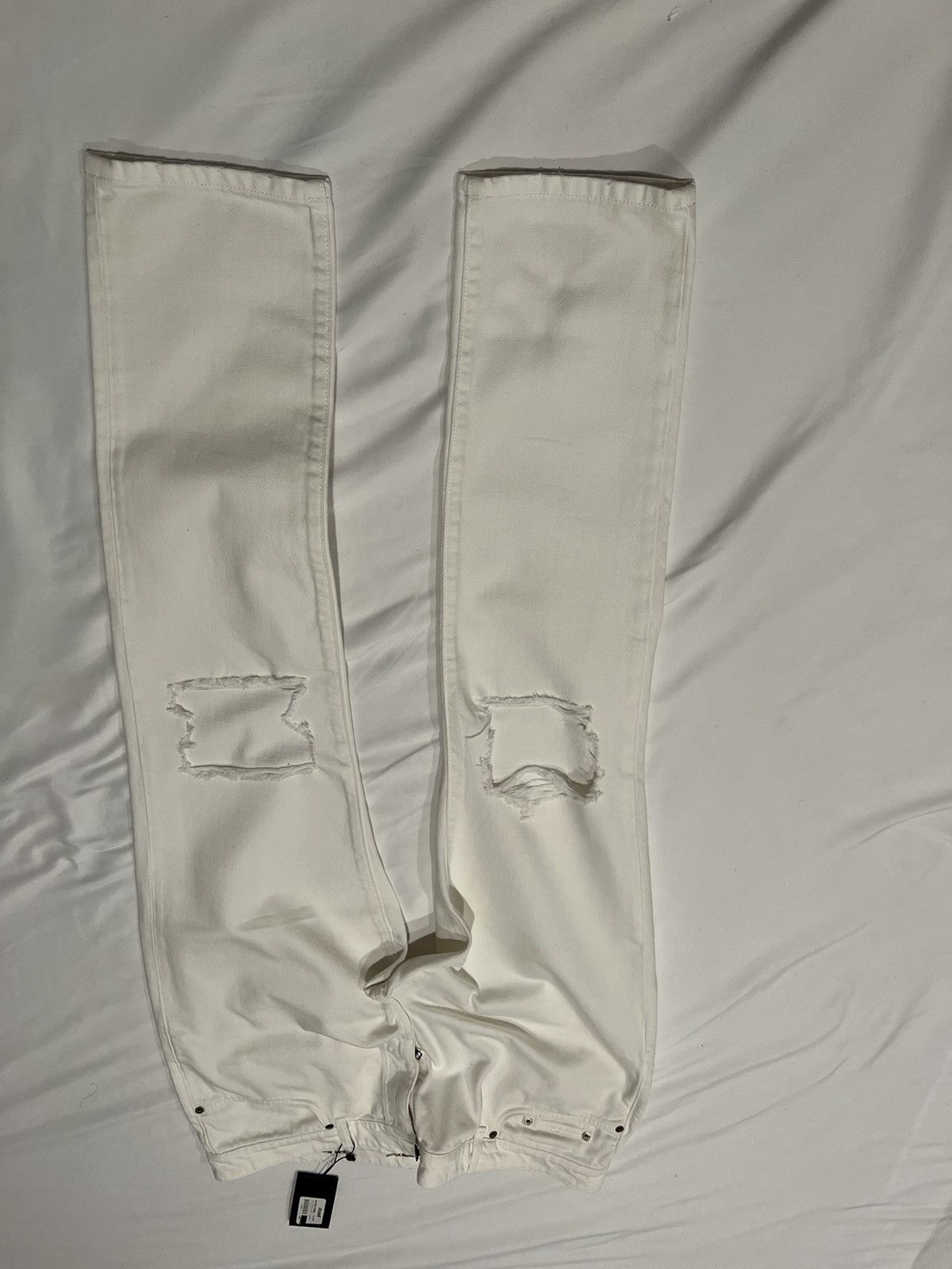 Saint Laurent Paris Saint Laurent Hedi Slimane ripped jeans. 36 $990 Size US 36 / EU 52 - 1 Thumbnail