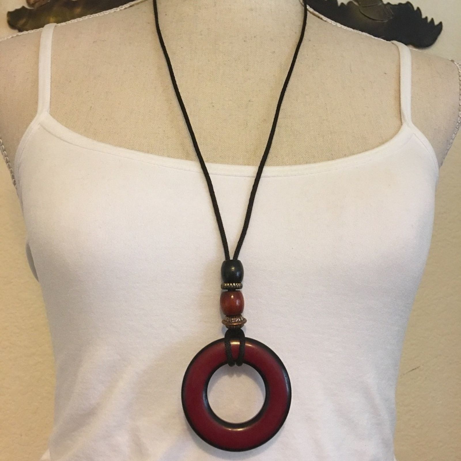 Jewelry Boho round disc beaded soft cord necklace Size ONE SIZE - 1 Thumbnail