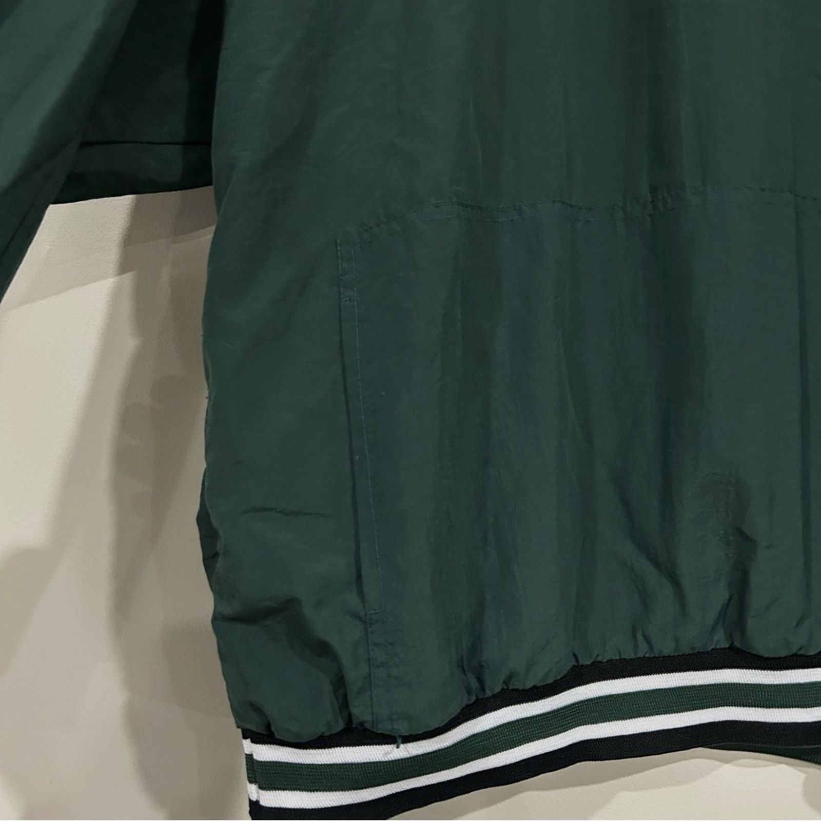 Other Vintage Green V-Neck Windbreaker Size US XXL / EU 58 / 5 - 4 Thumbnail
