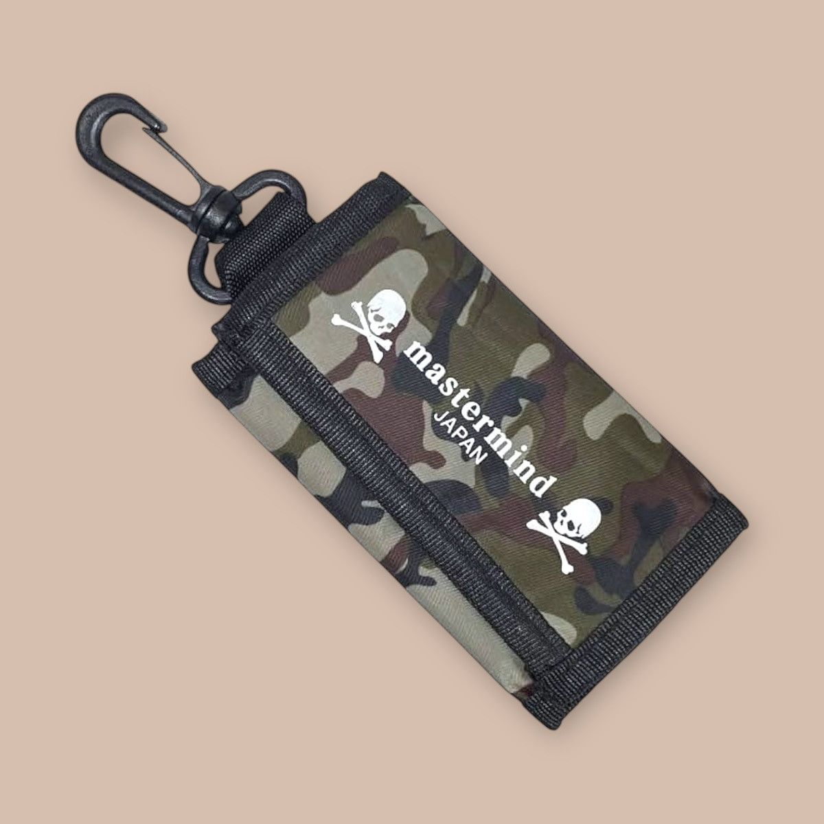 Mastermind Japan Mastermind Japan Camo Key Holder Size ONE SIZE - 1 Thumbnail