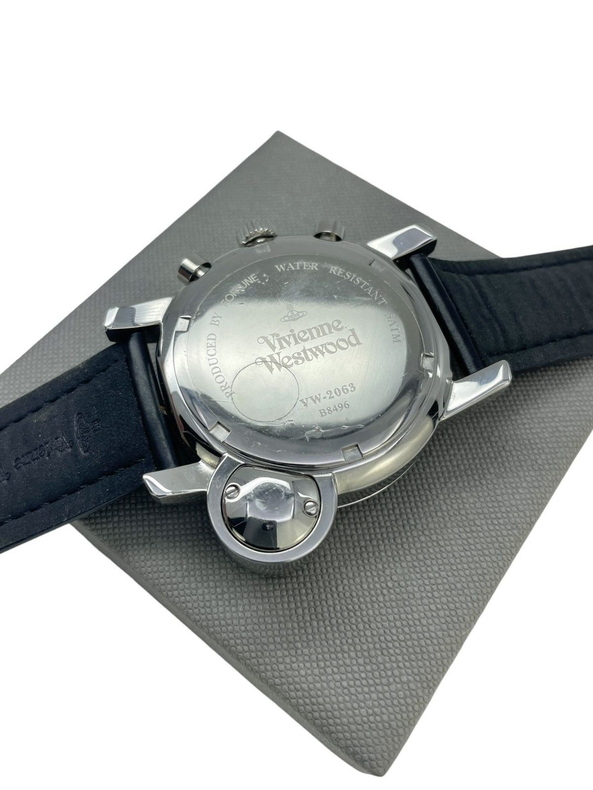 Vivienne Westwood Sliding Cage Orb Watch Size ONE SIZE - 8 Thumbnail