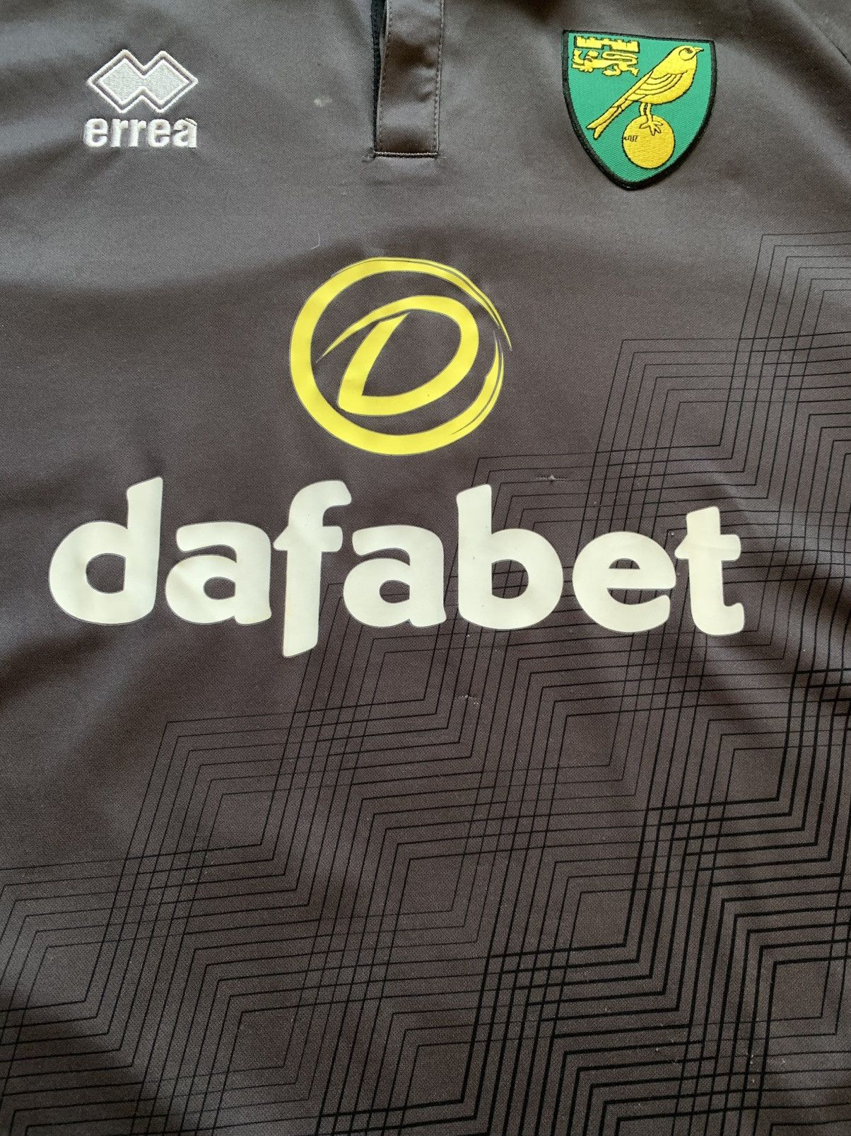 Errea 🔥ERREA NORWICH CITY 2019/20 THIRD FOOTBALL SHIRT JERSEY Size US XL / EU 56 / 4 - 4 Thumbnail