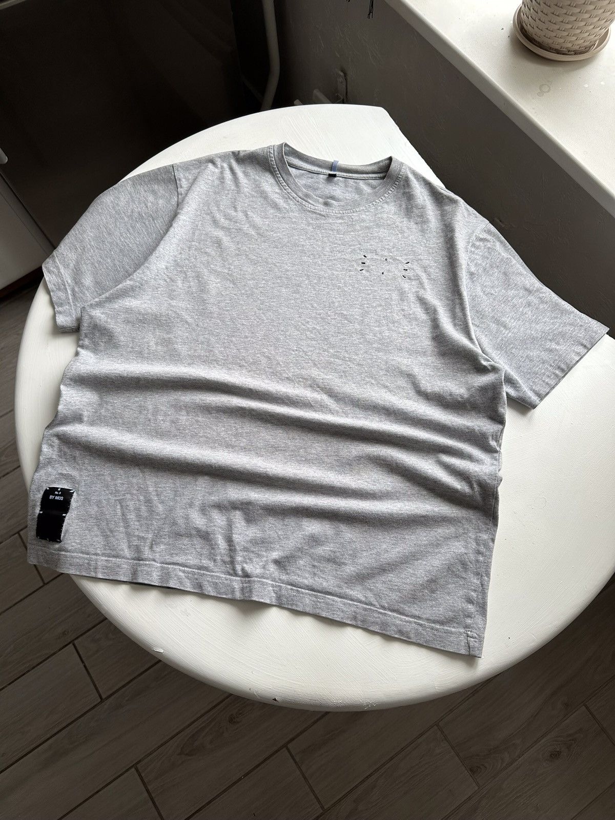 Alexander McQueen × Vintage Alexander McQueen MSQ Grey Size L Tee Size US L / EU 52-54 / 3 - 1 Thumbnail