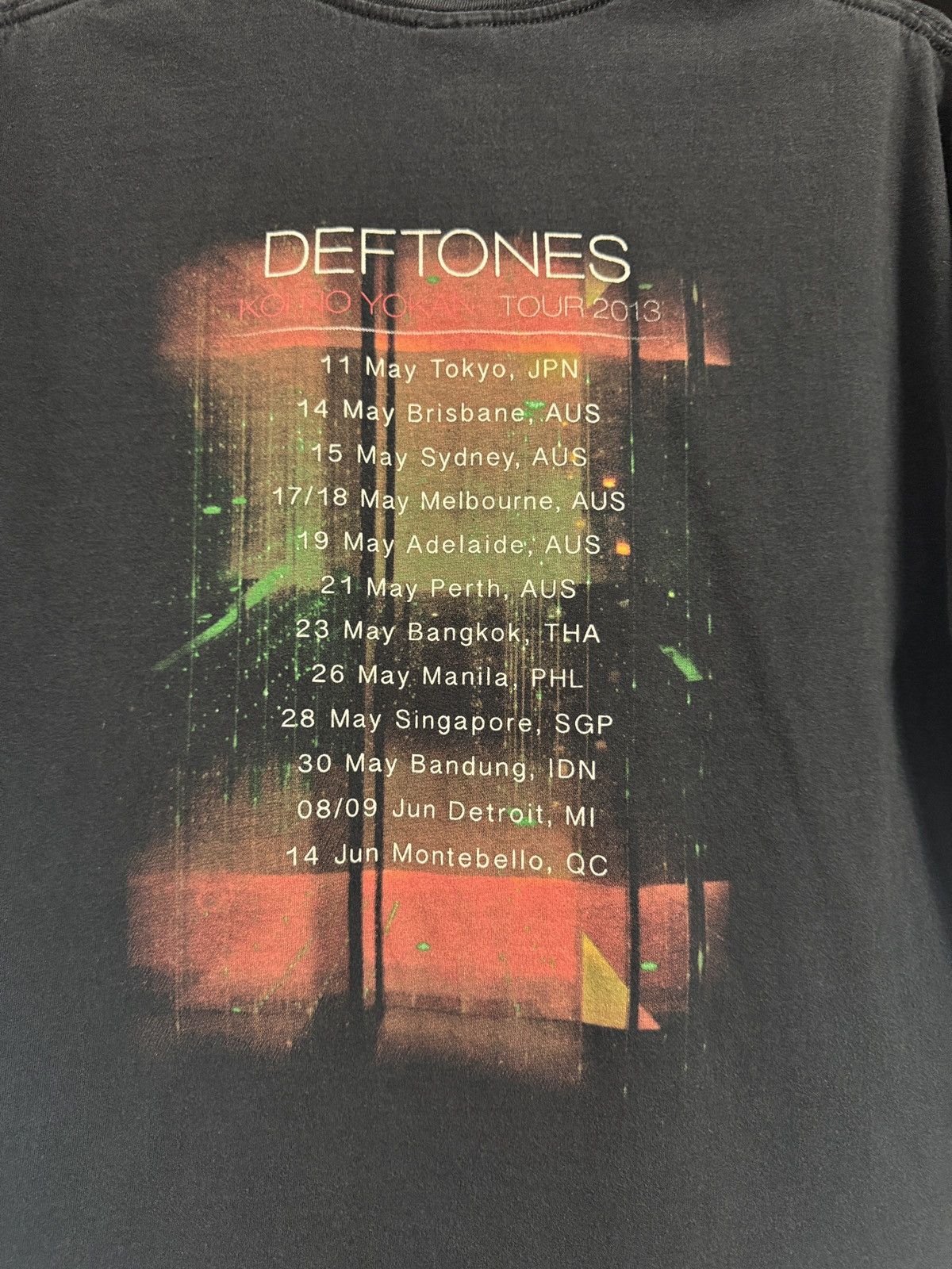 Band Tees Vintage Deftones Koi No Yokan 2013 Album Tour Tee Size US L / EU 52-54 / 3 - 5 Thumbnail