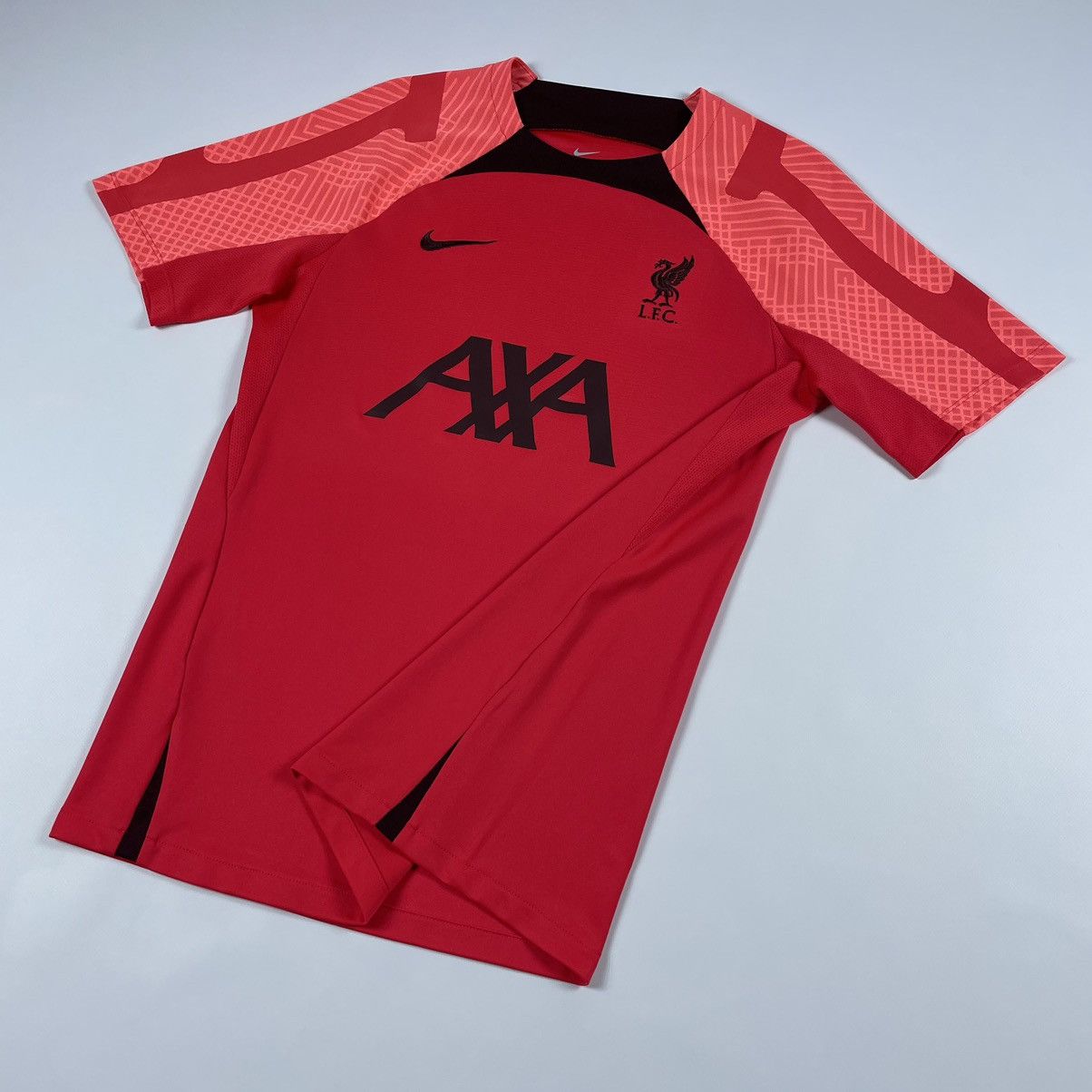 Nike Nike Liverpool FC Kit 2022/2023 Soccer Jersey Football Tee Size US M / EU 48-50 / 2 - 5 Thumbnail