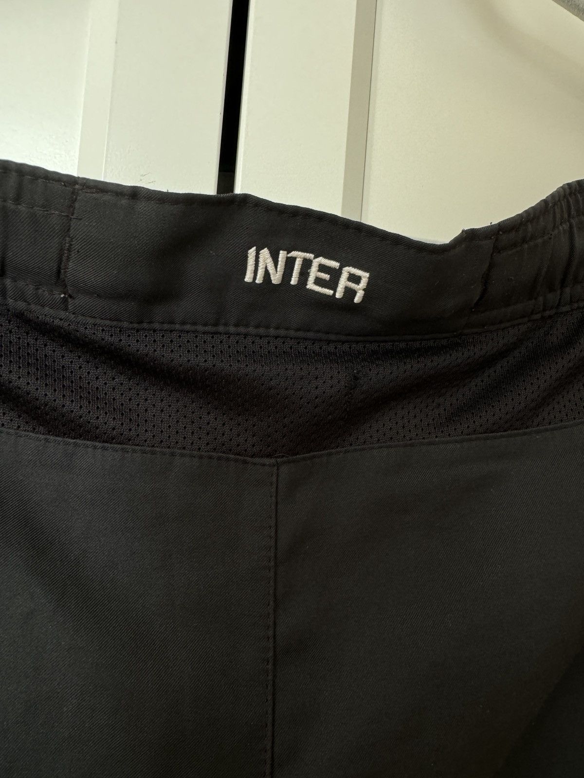 Nike Nike Inter vintage football shorts dri running Size US 38 / EU 54 - 6 Thumbnail