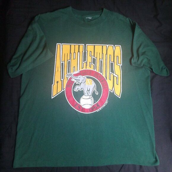 Trench USA Vintage 90s Trench Oakland Athletics T-Shirt Size US XL / EU 56 / 4 - 2 Thumbnail