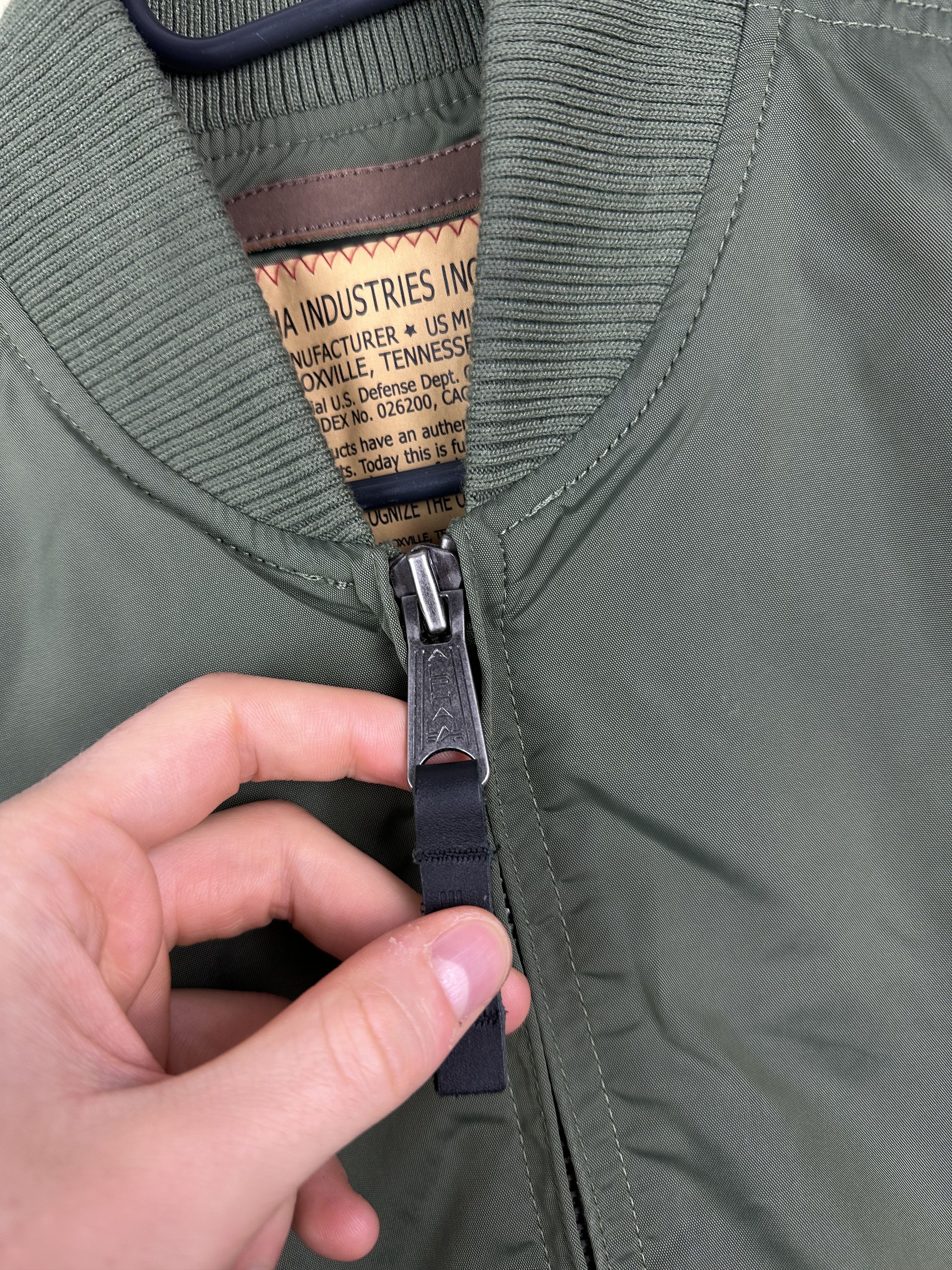 Alpha Industries Alpha Industries Mens Green Bomber Jacket Rare Size US S / EU 44-46 / 1 - 5 Thumbnail