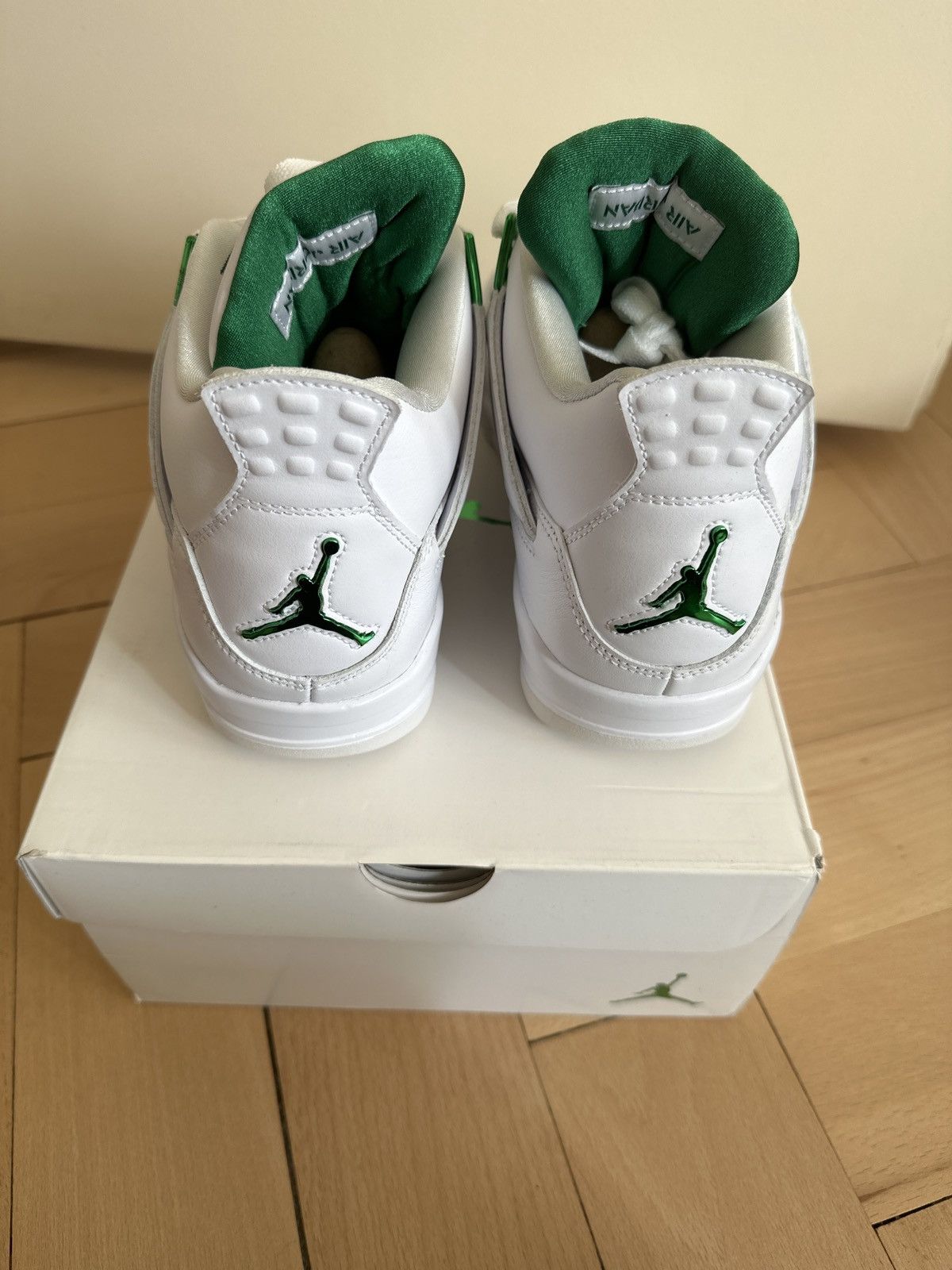 Jordan Brand Air Jordan Metallic Green Size US 8.5 / EU 41-42 - 6 Thumbnail