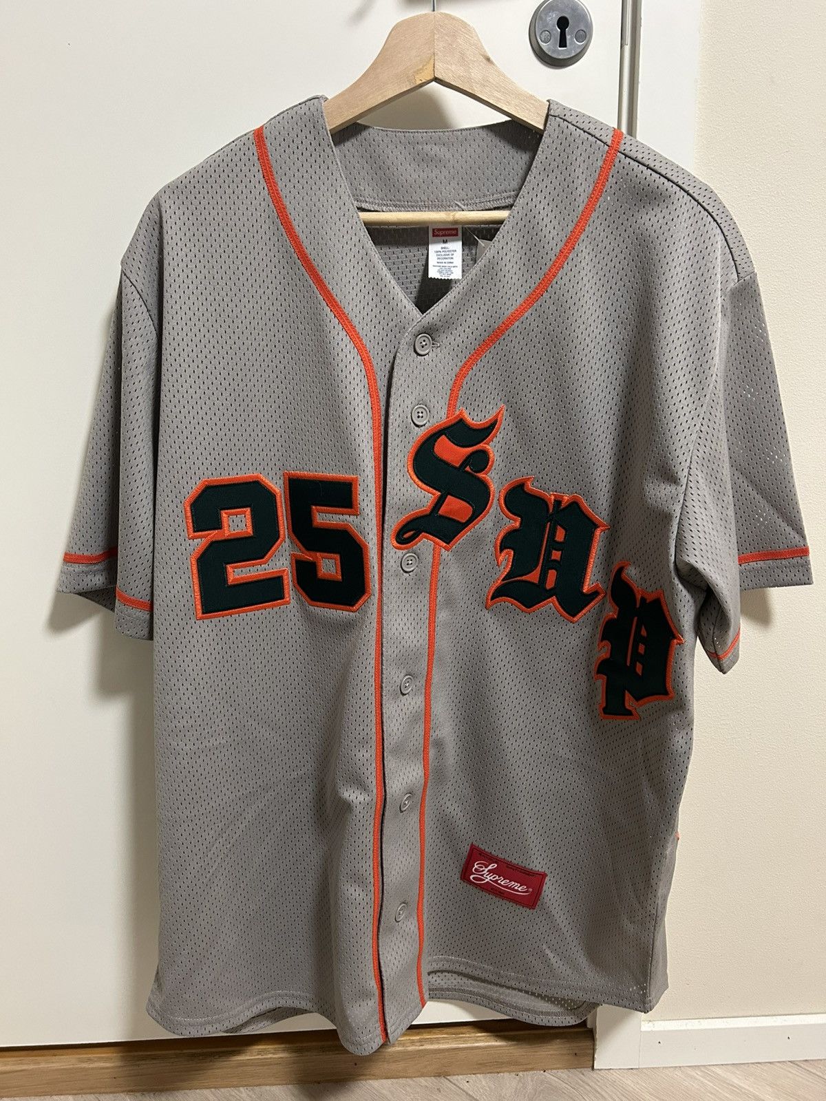 Supreme Supreme old english baseball jersey Size US M / EU 48-50 / 2 - 1 Thumbnail