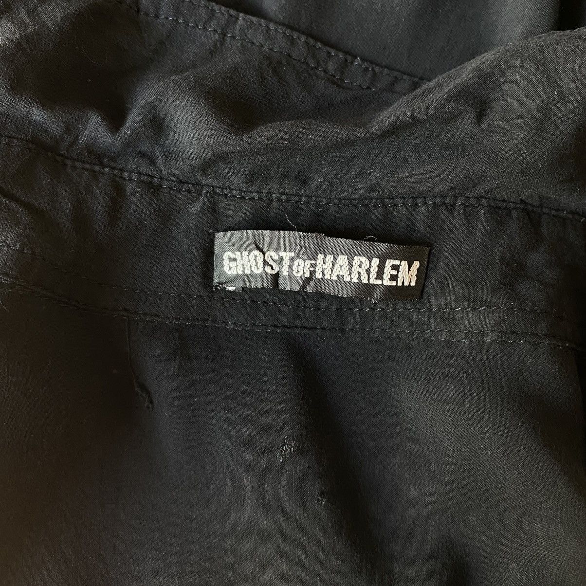 Japanese Brand GHOST OF HARLEM Punk Y2K Black Pleated Pearl Button Shirt Size S / US 4 / IT 40 - 9 Thumbnail