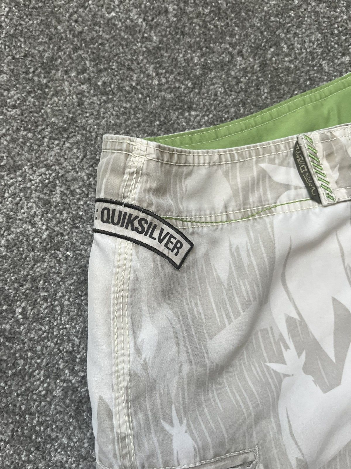 Futura × Quiksilver Futura x Quiksilver 2007 Pointman Shorts Size US 30 / EU 46 - 4 Thumbnail