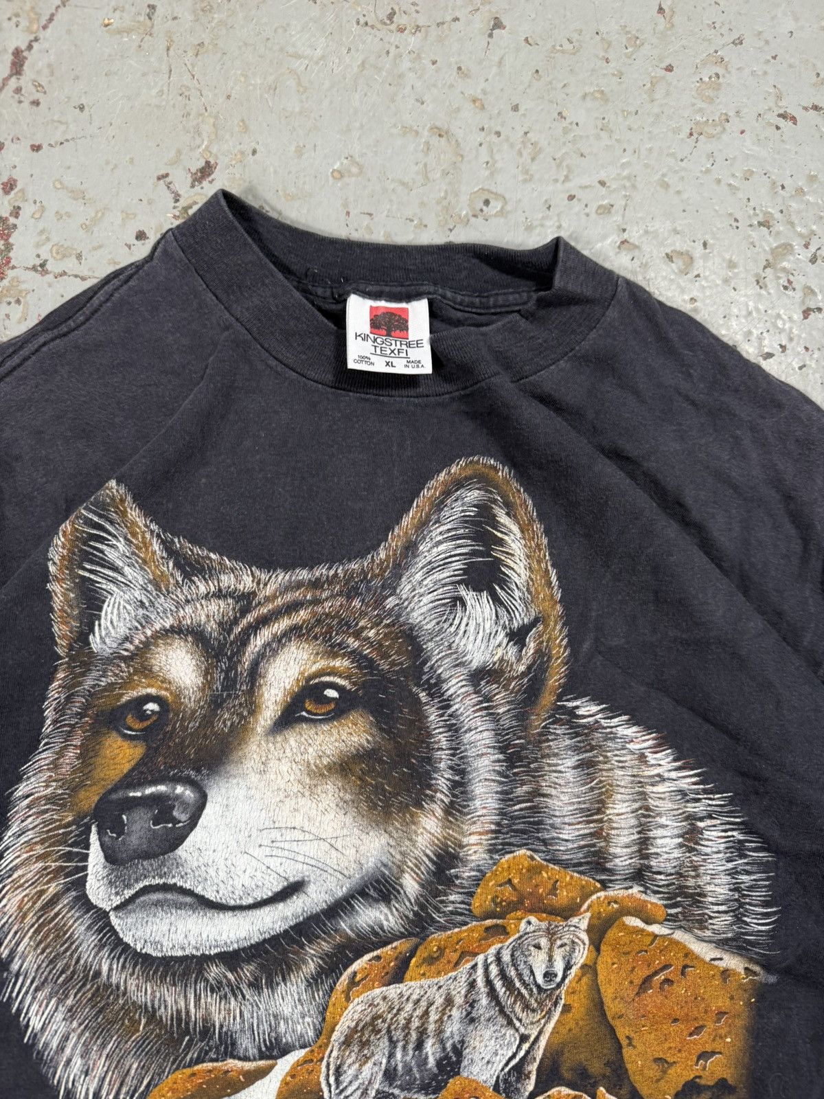 Vintage Vintage Cropped Faded Nature Wolf Tee Size US L / EU 52-54 / 3 - 3 Thumbnail