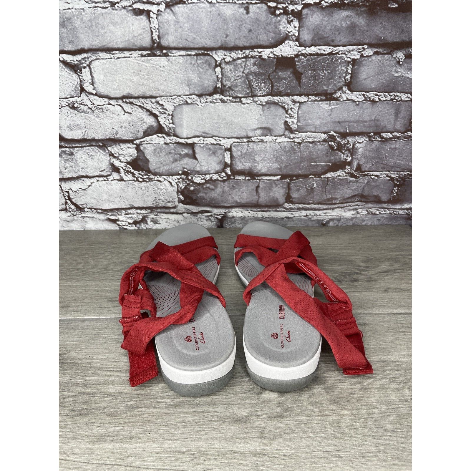 Clarks Clarks Cloud Steppers Red Fabric Strappy Wedge Comfort Sanda Size US 8 / IT 38 - 4 Thumbnail