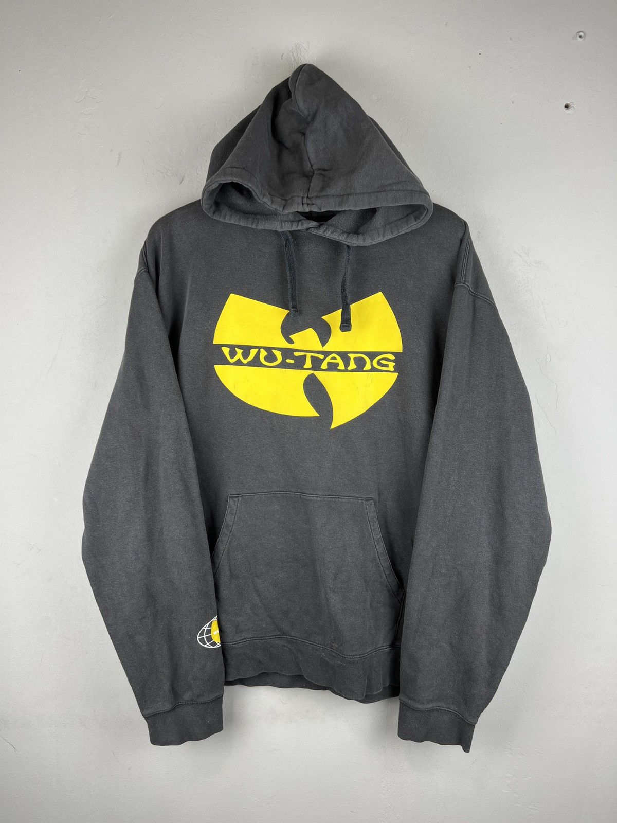 Wu-Tang Clan 💥RARE💥 VINTAGE 90s WU TANG CLAN RUSSEL ATHLETIC HOODIE Size US XXL / EU 58 / 5 - 1 Thumbnail