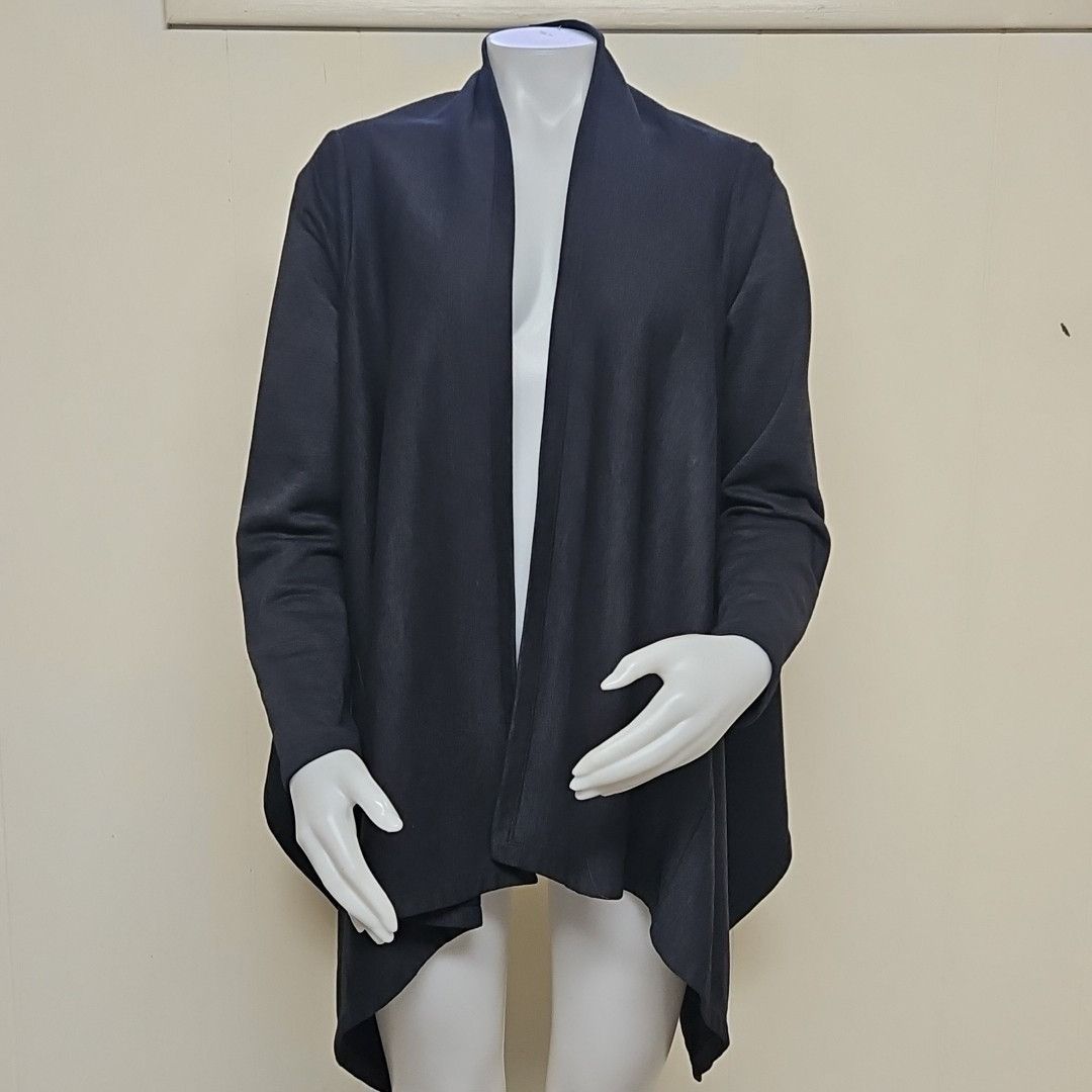 Arc'teryx Arc’teryx Nyara Wrap Cape Jacket Womens Size Medium Gray Ope Size M / US 6-8 / IT 42-44 - 2 Thumbnail