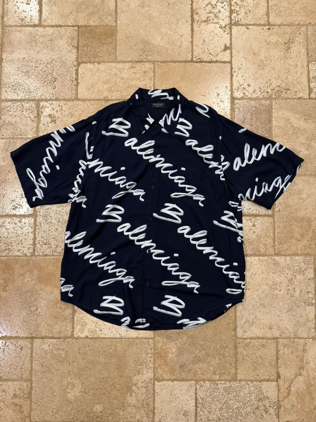 Balenciaga Balenciaga All Over Cursive Script Logo Minimal Navy Shirt Size US XL / EU 56 / 4 - 3 Thumbnail