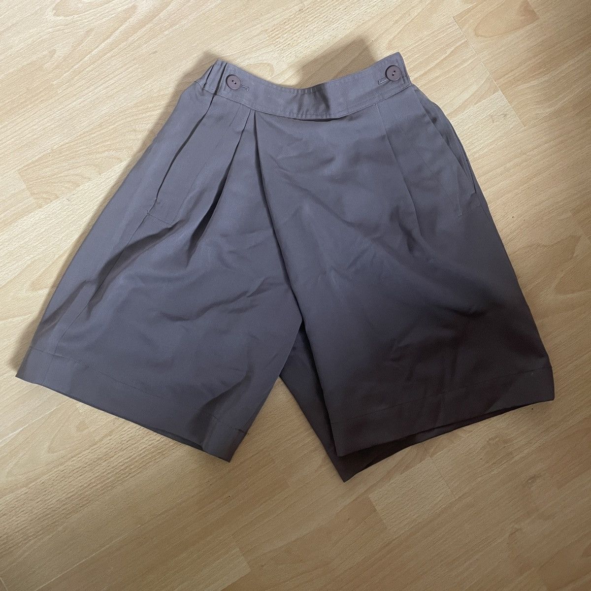 image of Issey Miyake Plantation Vintage Brown Pleated Wool Shorts, Women's (Size 26)