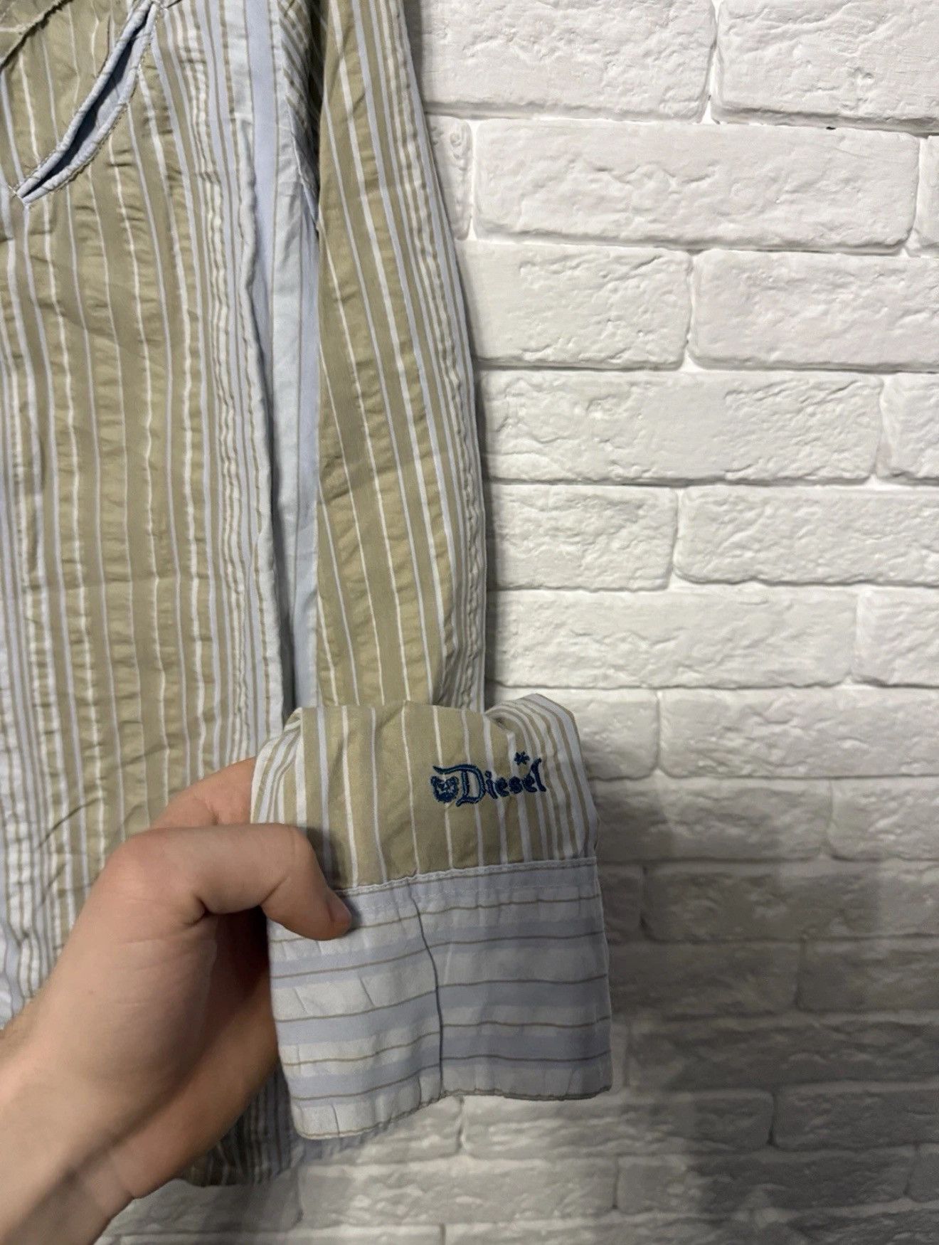 Diesel Vintage Diesel Avant Garde Shirt Y2K Embroidered Logos Sz M Size US M / EU 48-50 / 2 - 5 Thumbnail