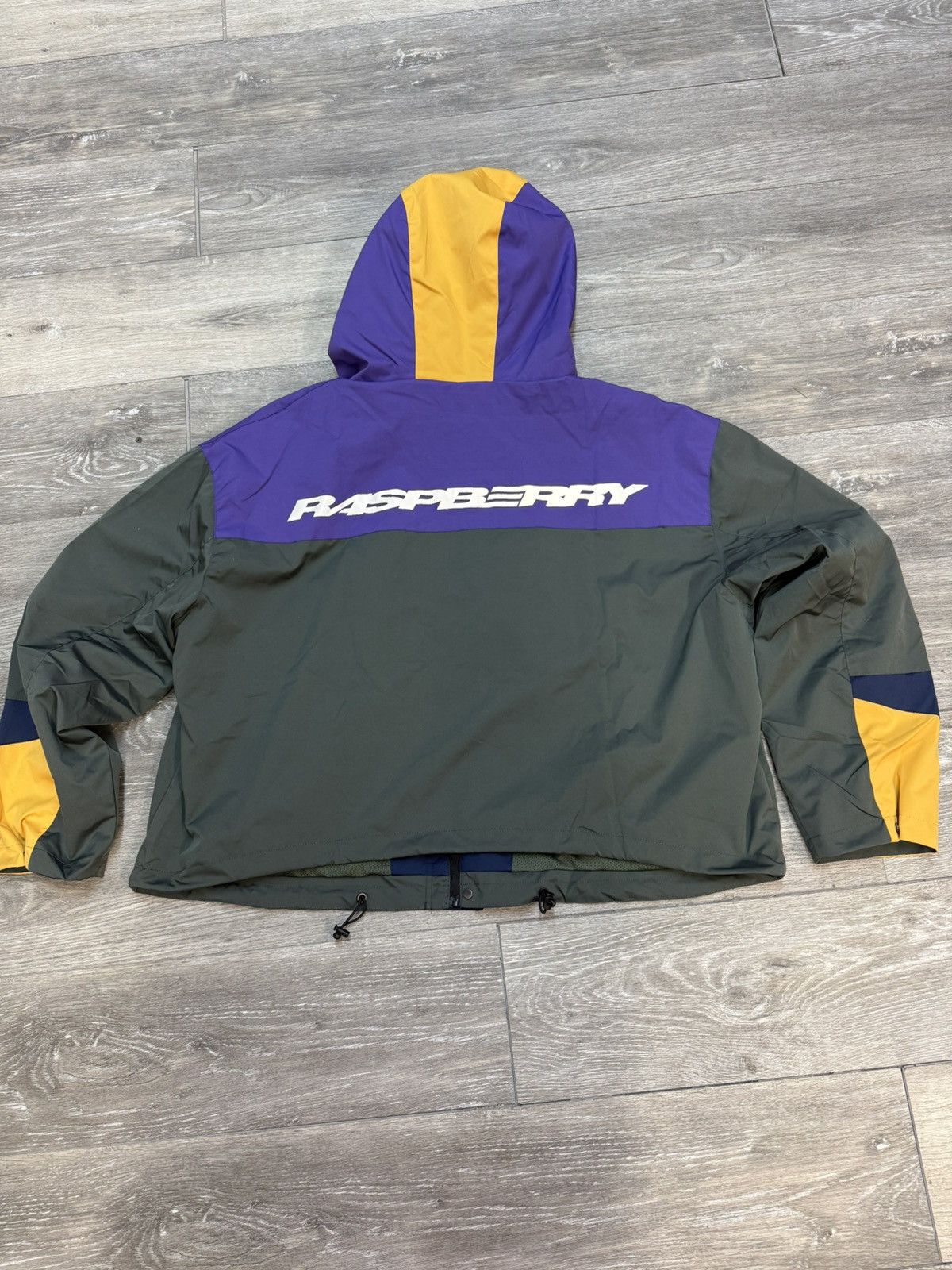 The GV Gallery GV Gallery RASPBERRY Windbreaker Jacket Size US L / EU 52-54 / 3 - 5 Thumbnail