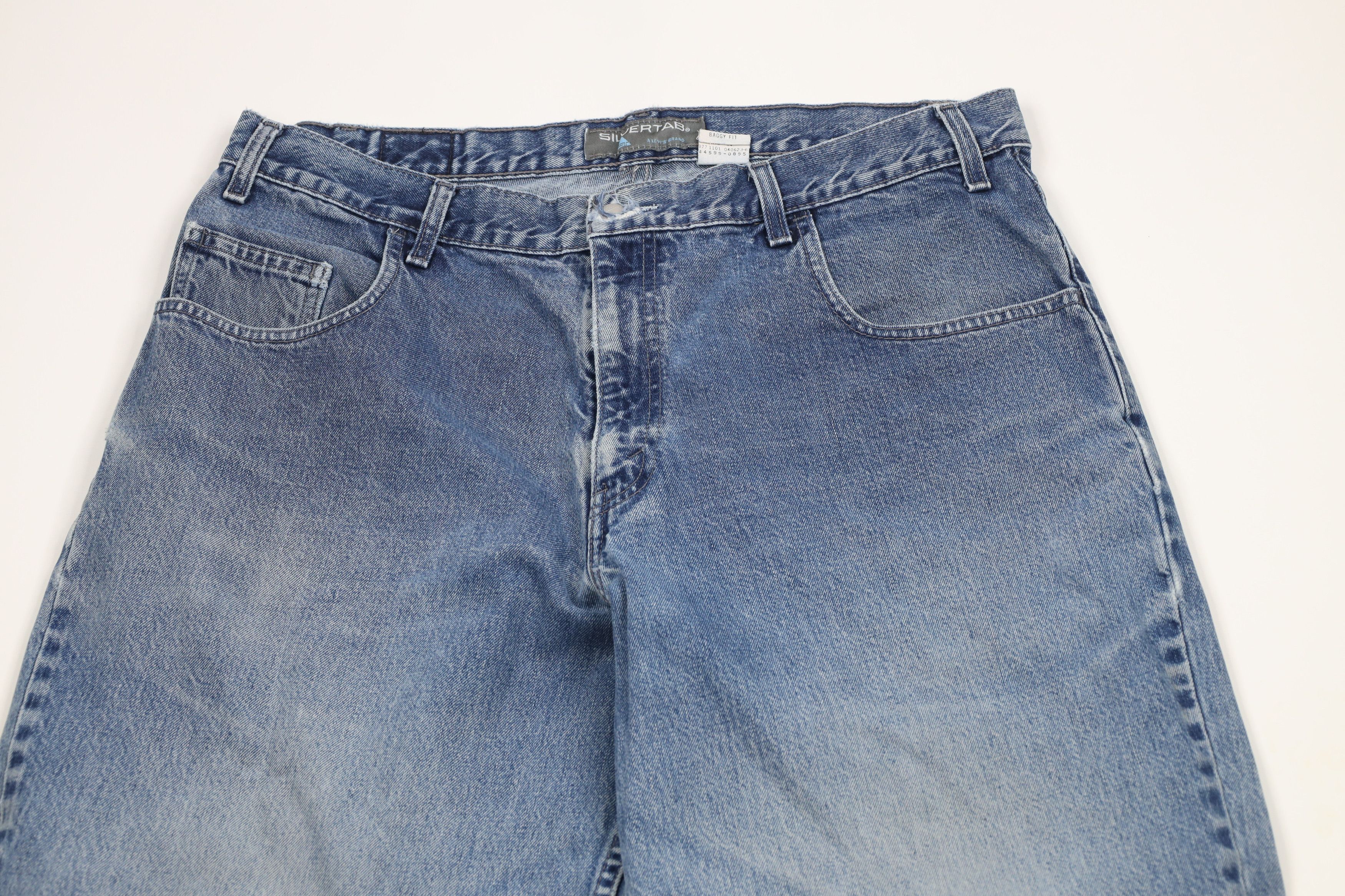 Levi's × Vintage Vintage Y2K 2001 Levis Silvertab Baggy Fit Skateboard Jeans Size US 36 / EU 52 - 2 Thumbnail