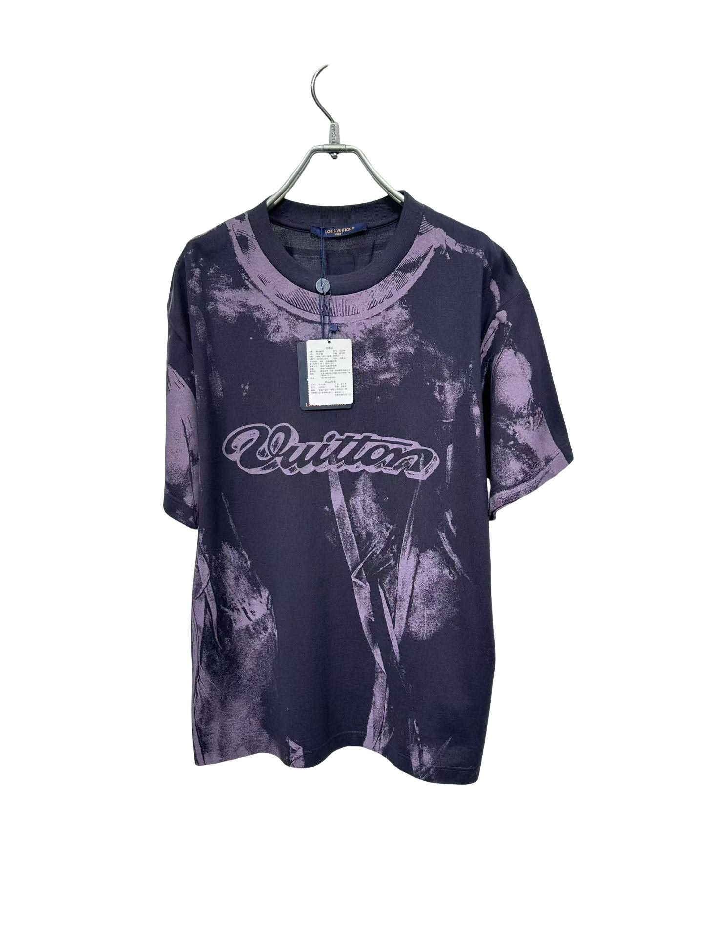 Louis Vuitton Louis Vuitton Script Logo Rendered T-Shirt L Size US L / EU 52-54 / 3 - 1 Thumbnail