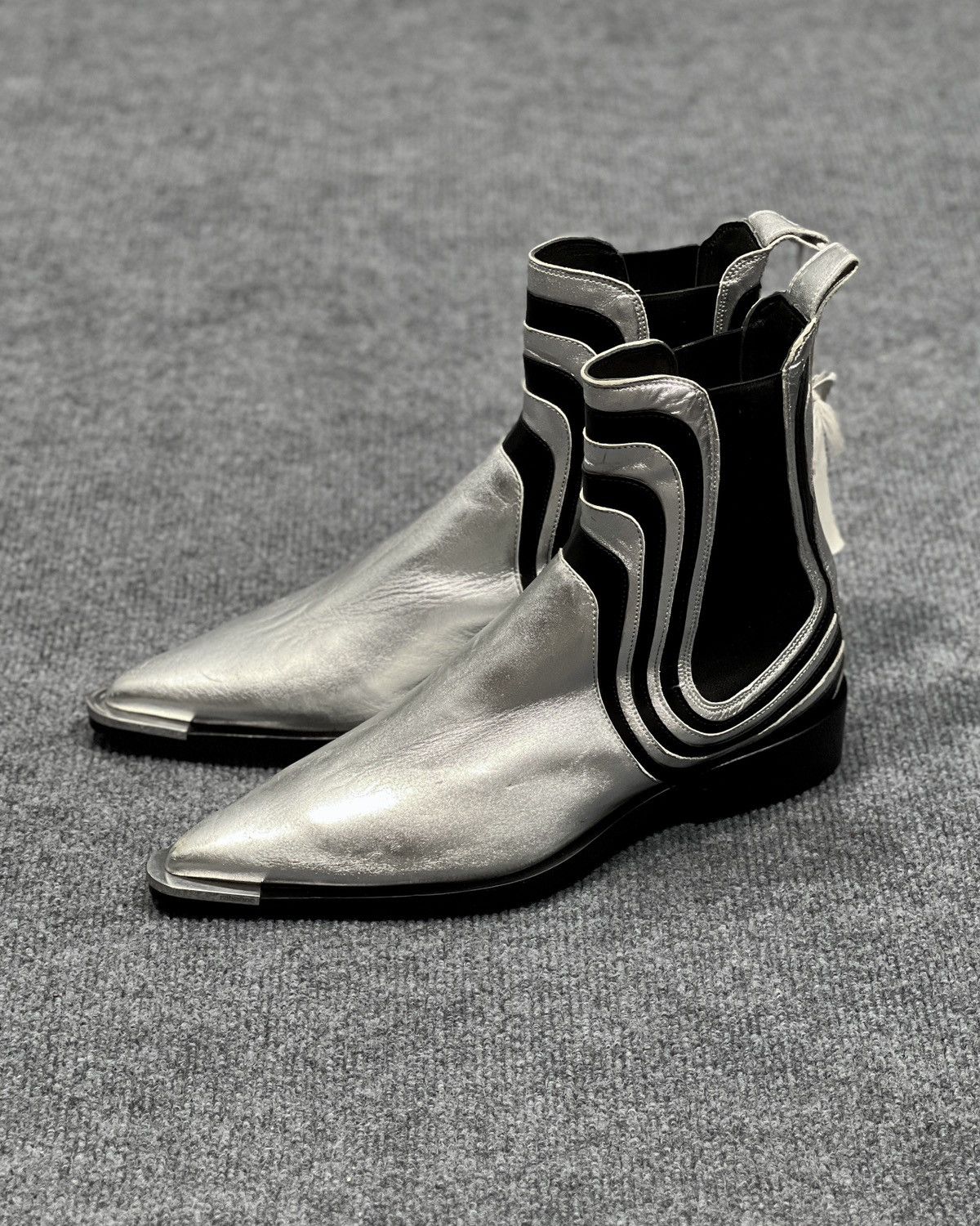 Other Rabanne x H&M Shimmery Metallic Chelsea Boots Size US 11 / EU 44 - 3 Thumbnail