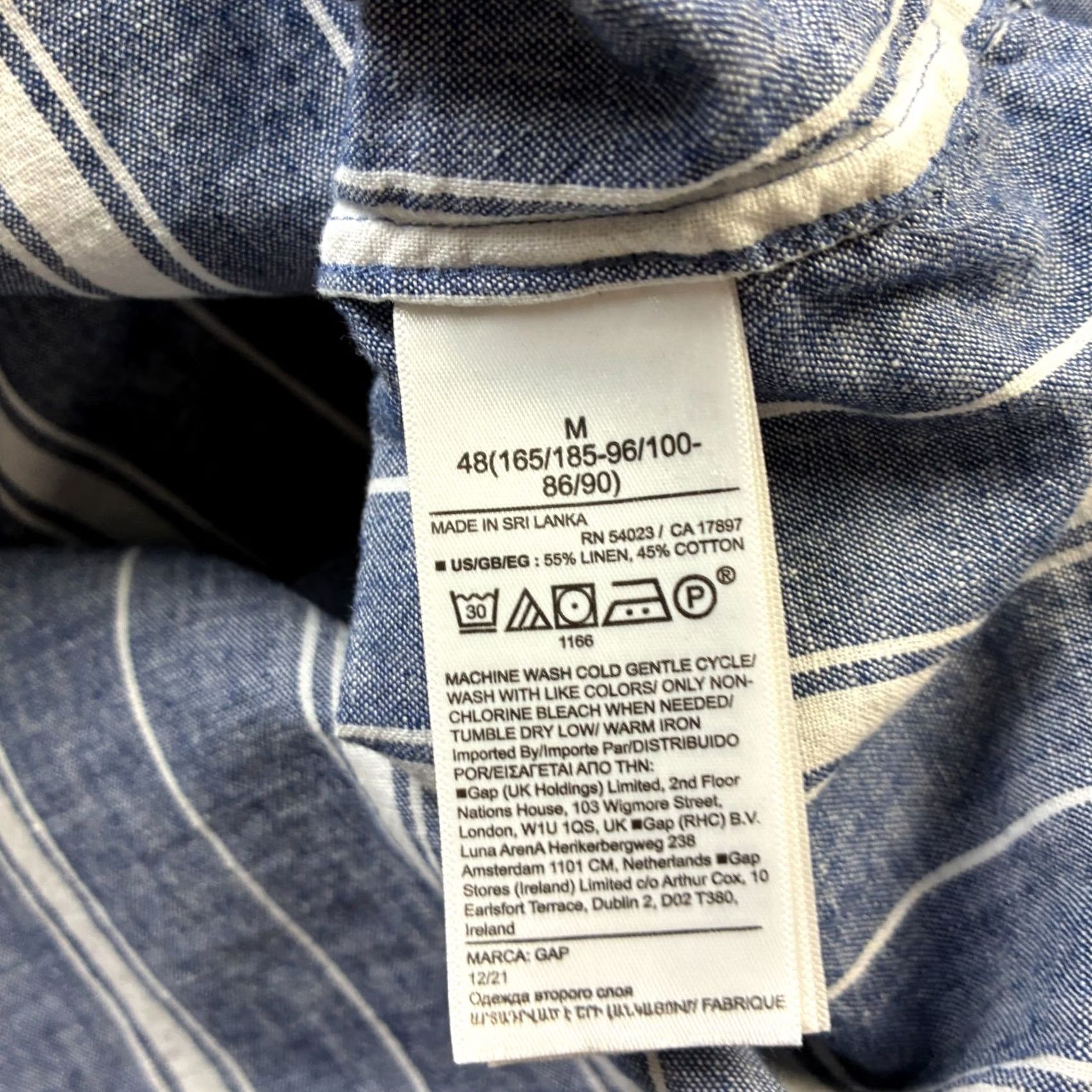 Gap VINTAGE Gap Shirt Camp Collar Button-Up Mens Medium Blue Striped Hawaiian Pattern Short Sleeve Linen Blend Size US M / EU 48-50 / 2 - 7 Thumbnail