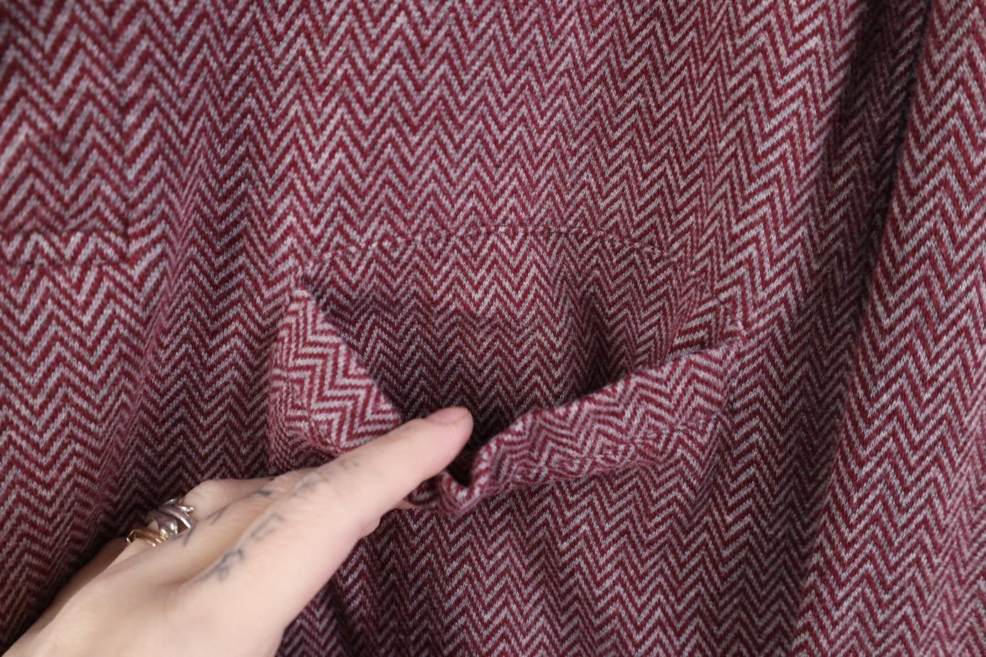 Vintage Vintage 90s Streetwear Herringbone Long Sleeve Pullover Polo Size US XL / EU 56 / 4 - 4 Thumbnail