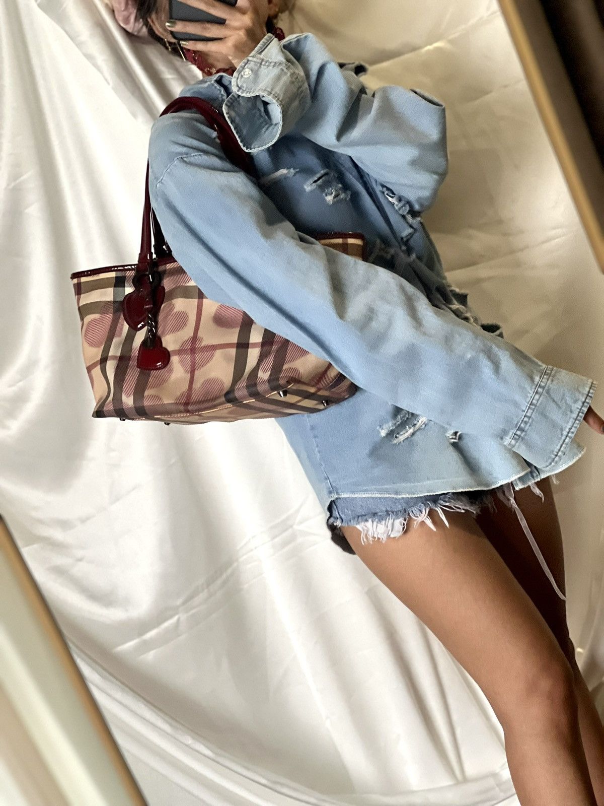 Burberry Burberry Heart Check Tote – Burgundy Red Size ONE SIZE - 21 Thumbnail