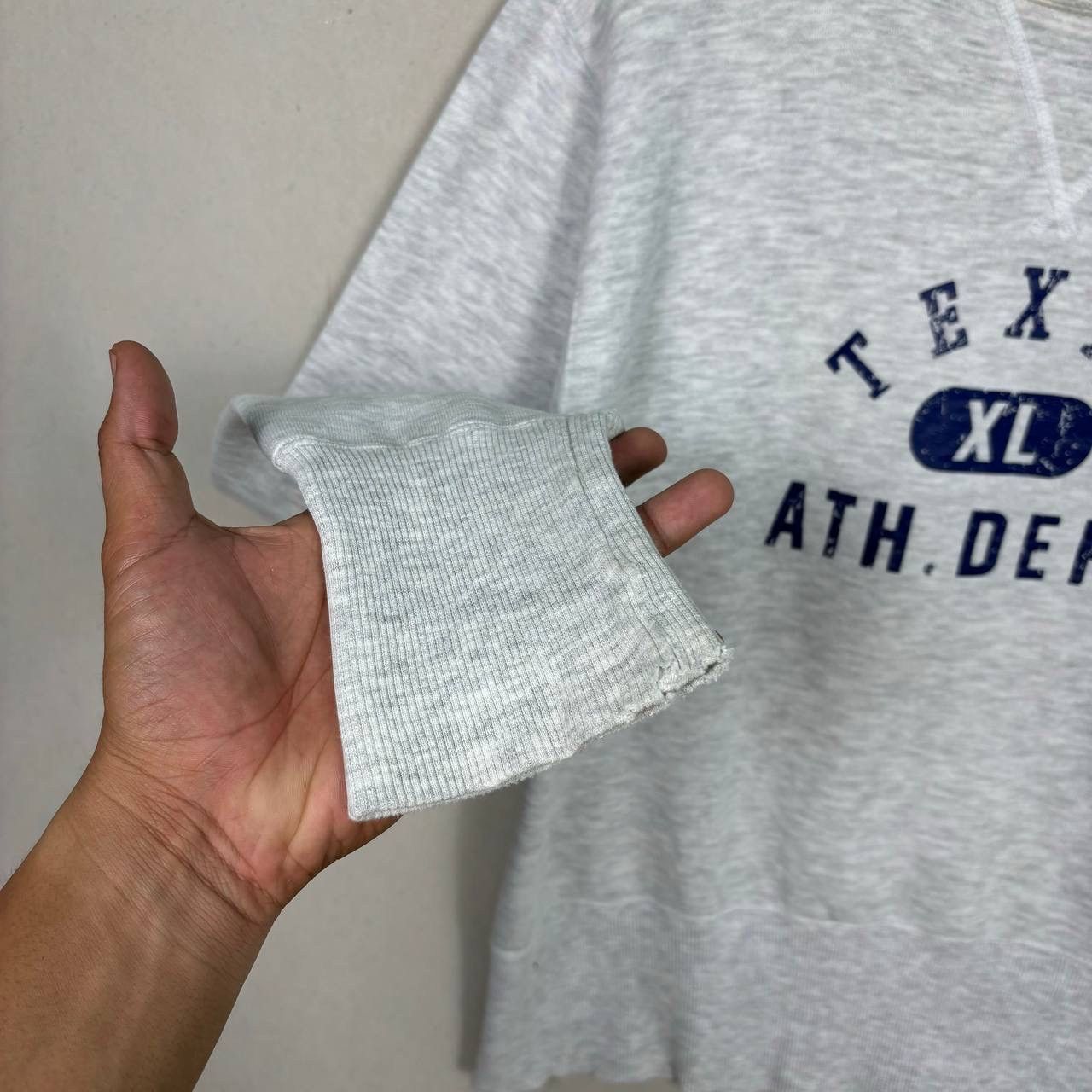 Champion Thrashed Champion Texas XL Ath Dept Sweatshirt Grey Japan Size US L / EU 52-54 / 3 - 7 Thumbnail