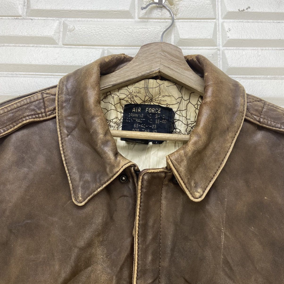 Vintage Vintage Air Force A-2 Military Sheepskin Leather Jacket Size US M / EU 48-50 / 2 - 9 Thumbnail