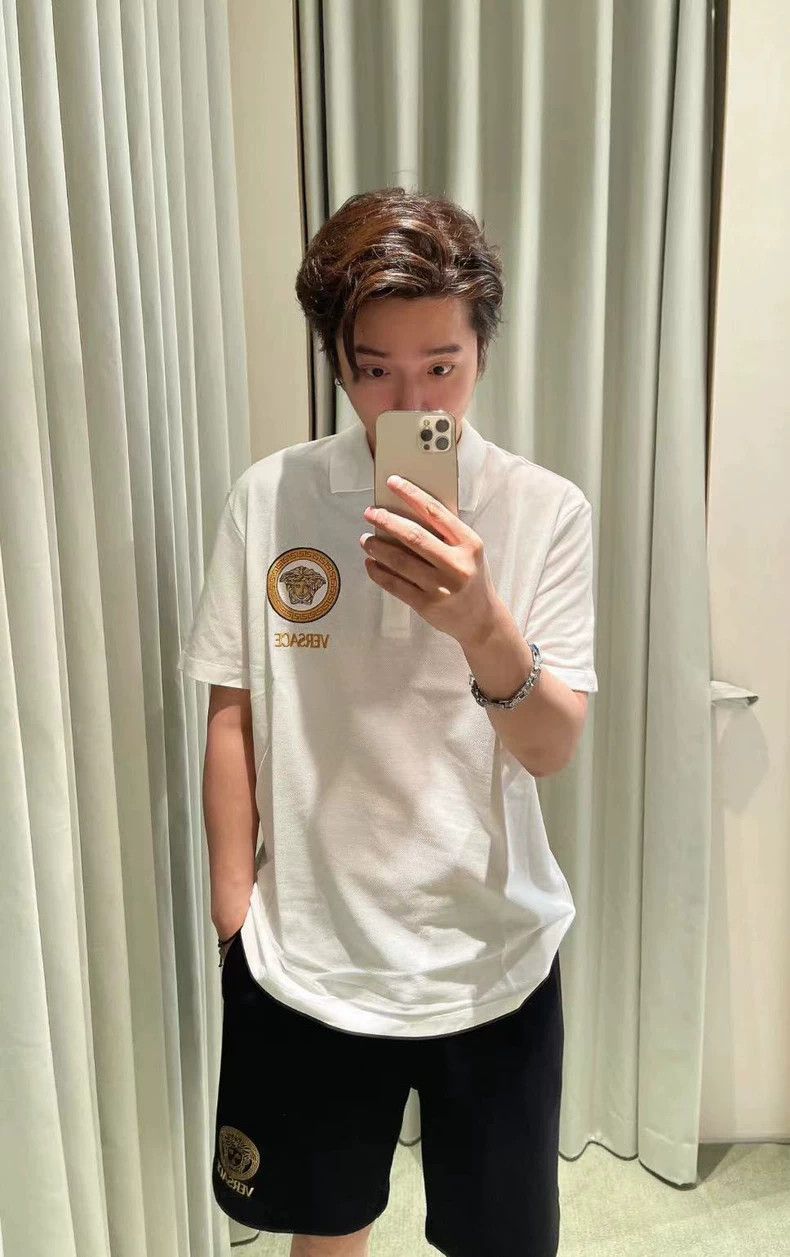 Versace Versace Men's crew neck white casual T-shirt short sleeve Size US L / EU 52-54 / 3 - 2 Thumbnail