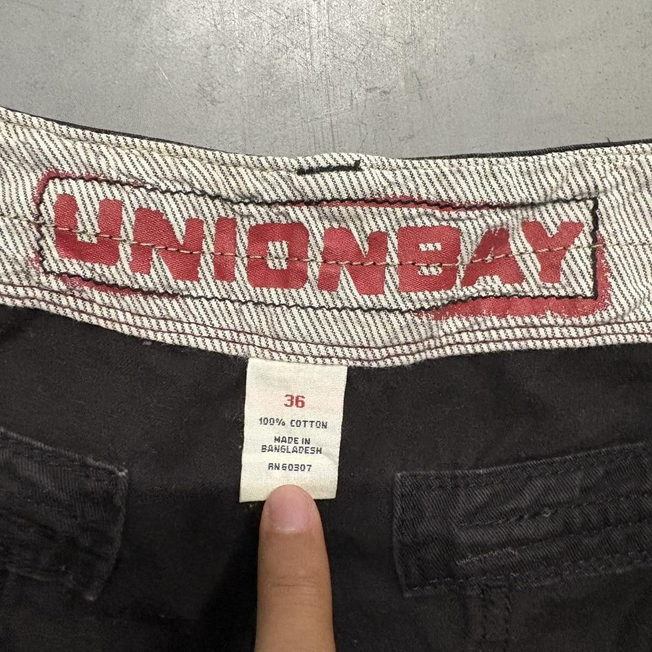 UNIONBAY Crazy Vintage Y2K/2000s Black Union Bay Skater Style Grunge Cargo Shorts! Size US 36 / EU 52 - 4 Thumbnail