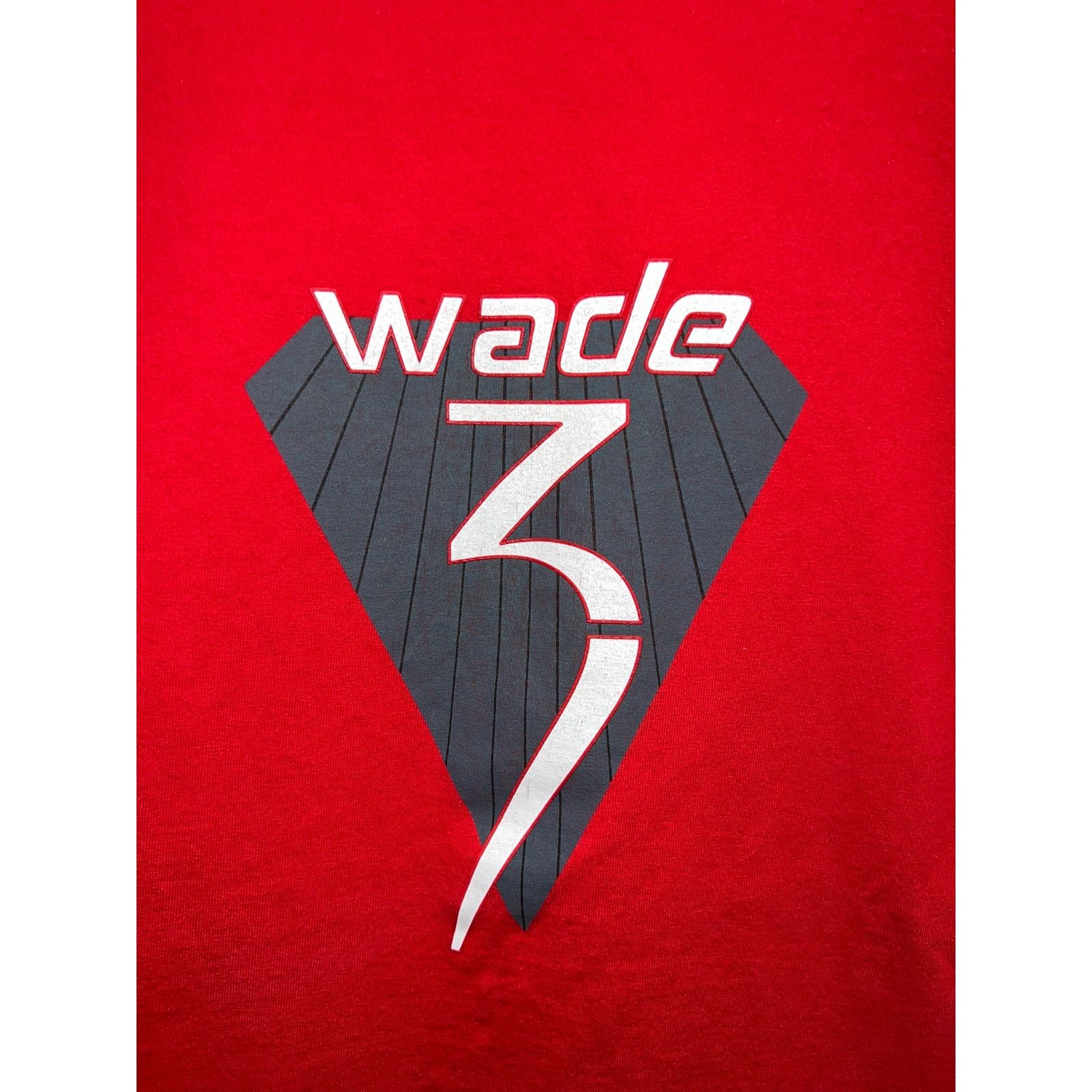 Converse Vintage Dwayne Wade Shirt 3 Converse Basketball Tee VTG XL Size US XL / EU 56 / 4 - 2 Thumbnail