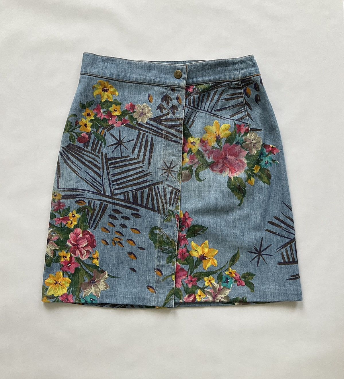 Kenzo Kenzo vintage denim printed skirt Size 30" / US 8 / IT 44 - 1 Thumbnail