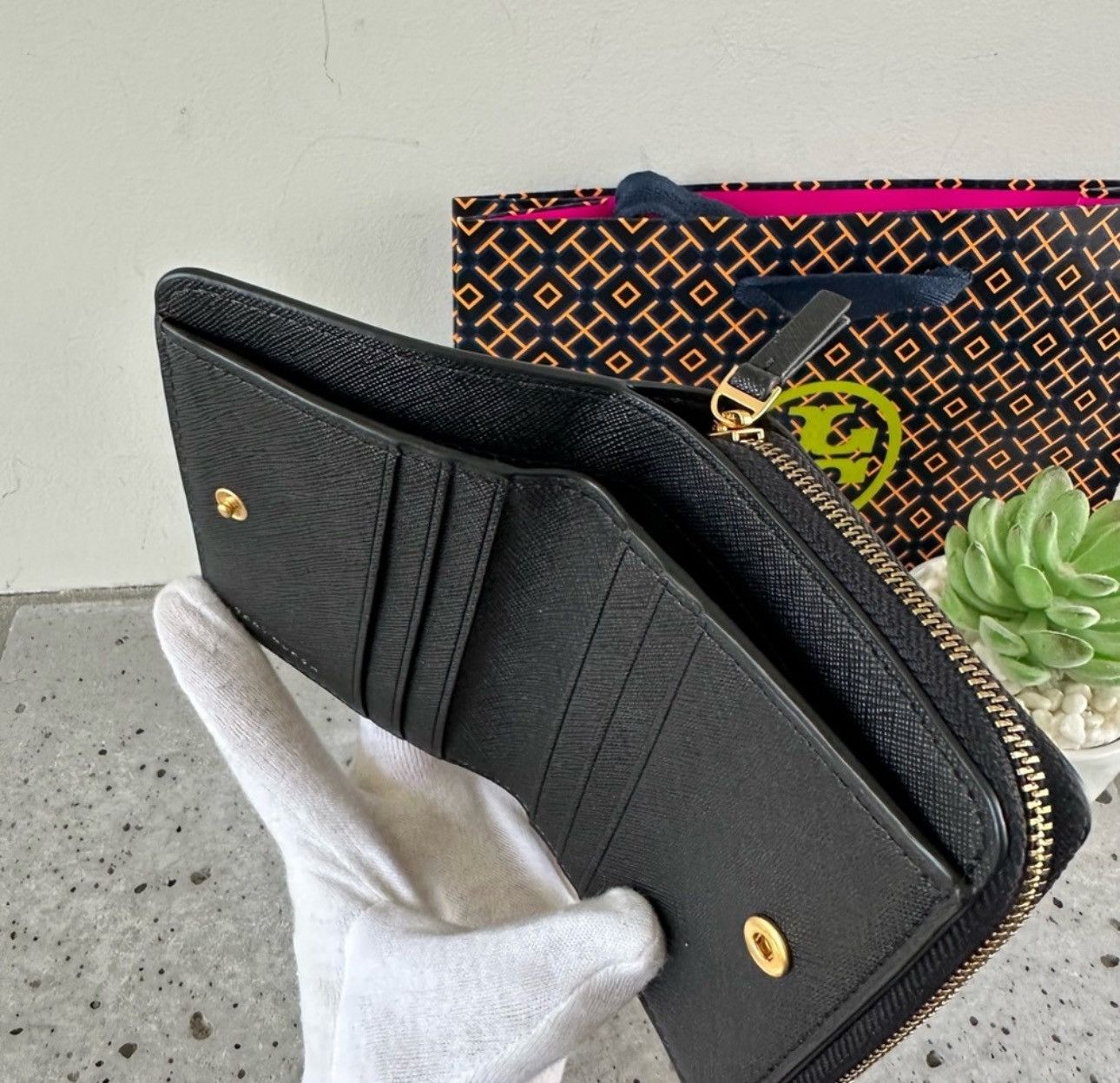 Tory Burch NWT Tory Burch Emerson Mini Wallet Size ONE SIZE - 7 Thumbnail