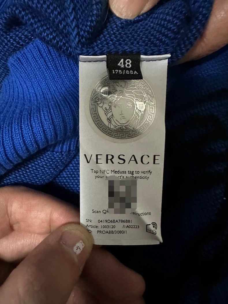 Versace Versace Yellow and black with a classic sweater Size US XL / EU 56 / 4 - 8 Thumbnail