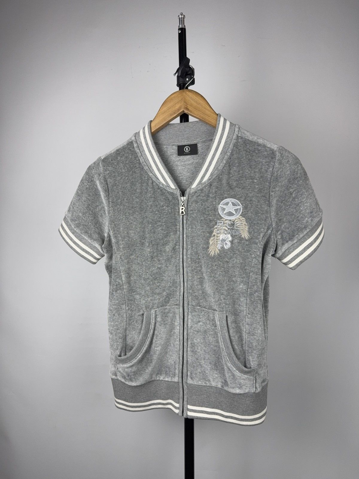Bogner Luxury 00s Bogner Short Sleeve Zip Jacket Embroidered Logo Size S / US 4 / IT 40 - 1 Thumbnail
