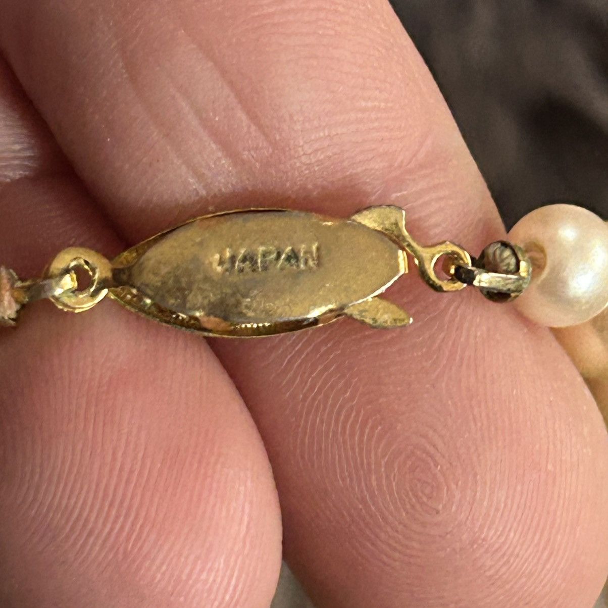 Vintage Vintage hand knotted 8mm cream glass pearl necklace Size ONE SIZE - 7 Thumbnail