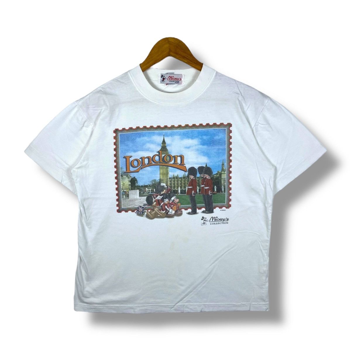 Disney Vintage 90's MICKEY COLLECTION London City Graphic Tee Shirt Size US M / EU 48-50 / 2 - 1 Thumbnail