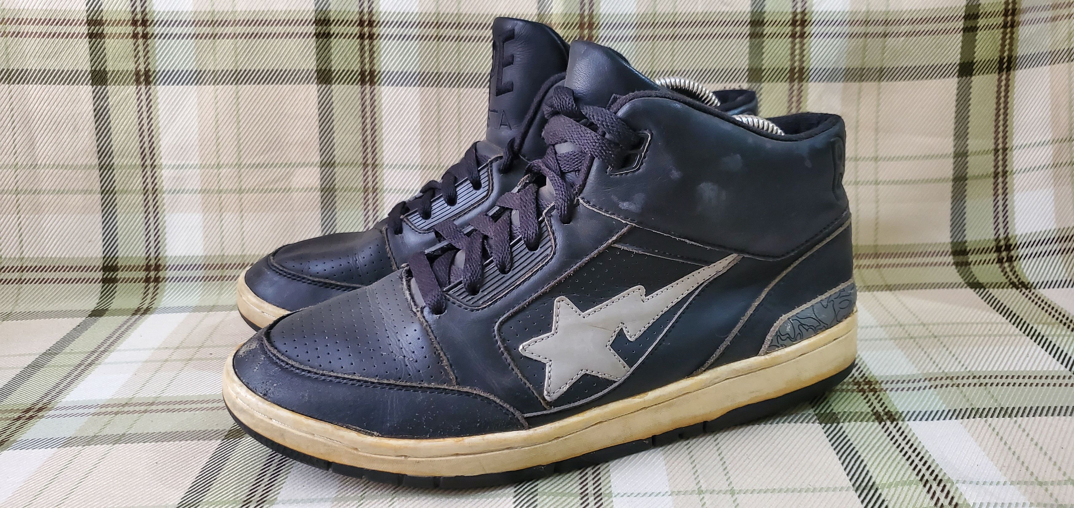 Bape Bape A Bathing Ape Hi Top Classic Sneakers Size US 9 / EU 42 - 1 Thumbnail
