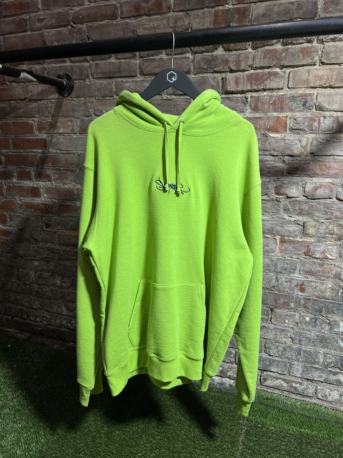 Supreme Supreme Tag Logo Hoodie Size US XL / EU 56 / 4 - 1 Thumbnail
