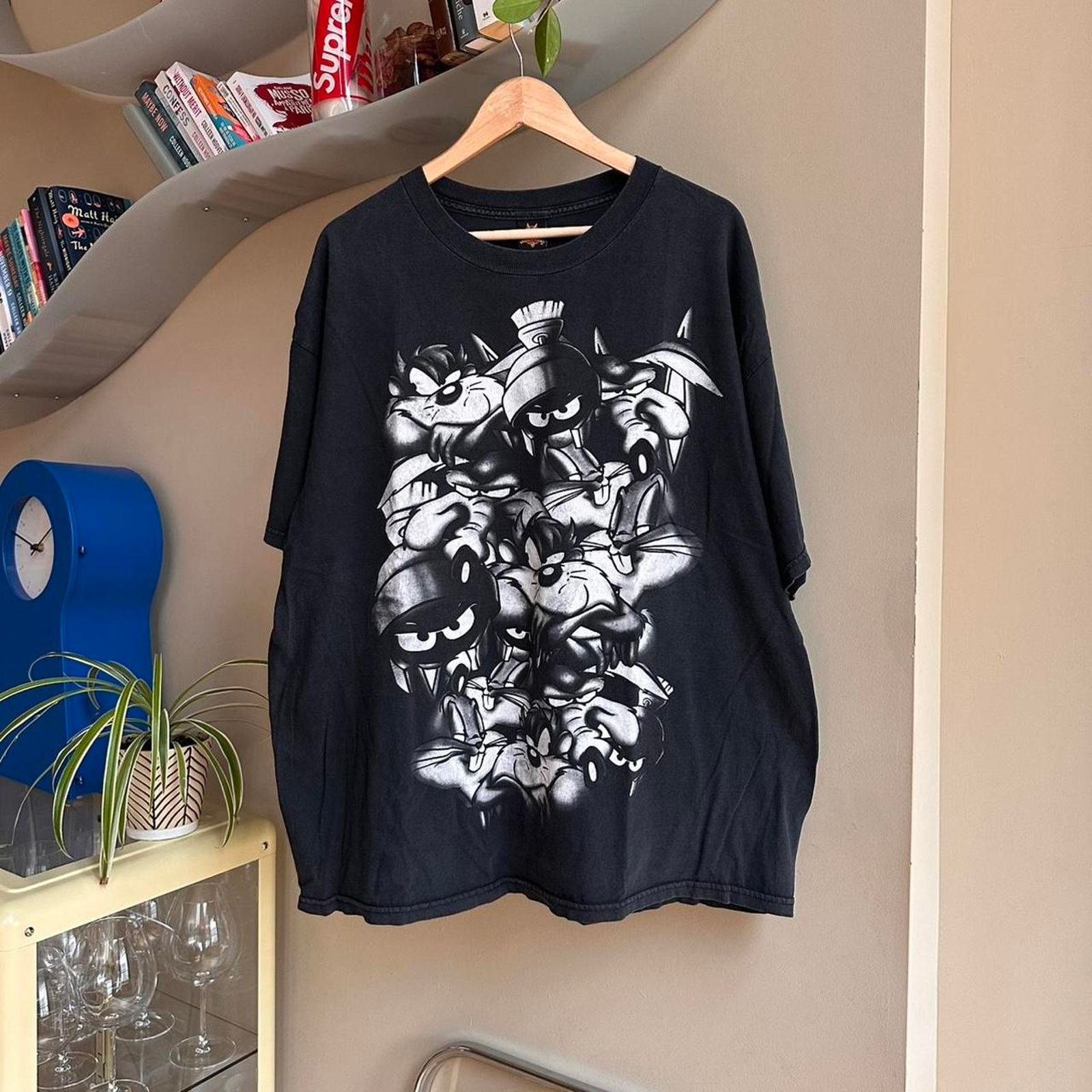 Vintage Y2K Looney Tunes Shirt
