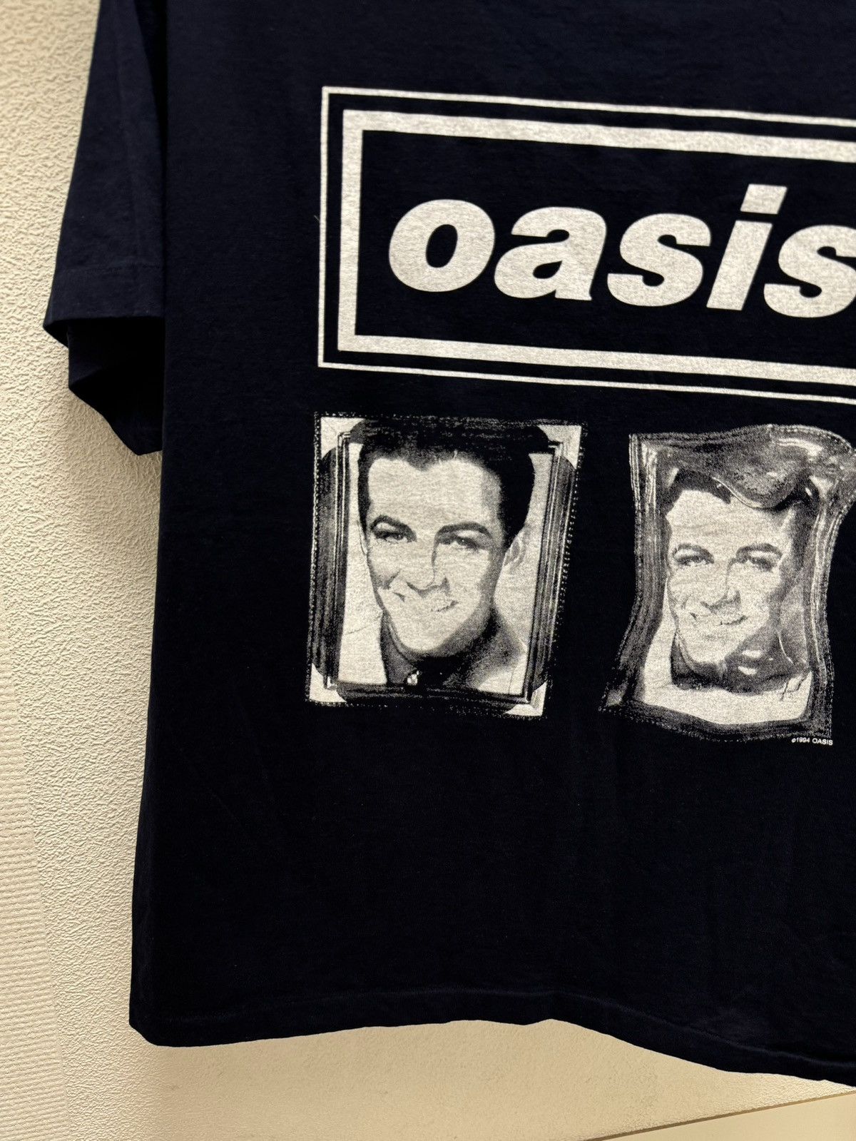Band Tees Oasis vintage single t-shirt 1994 L-Xl sz Size US L / EU 52-54 / 3 - 8 Thumbnail