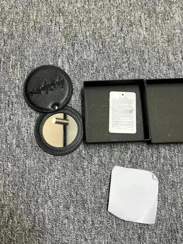 Yohji Yamamoto Yohji Yamamoto leather pocket mirror-2505 Size ONE SIZE - 1 Thumbnail